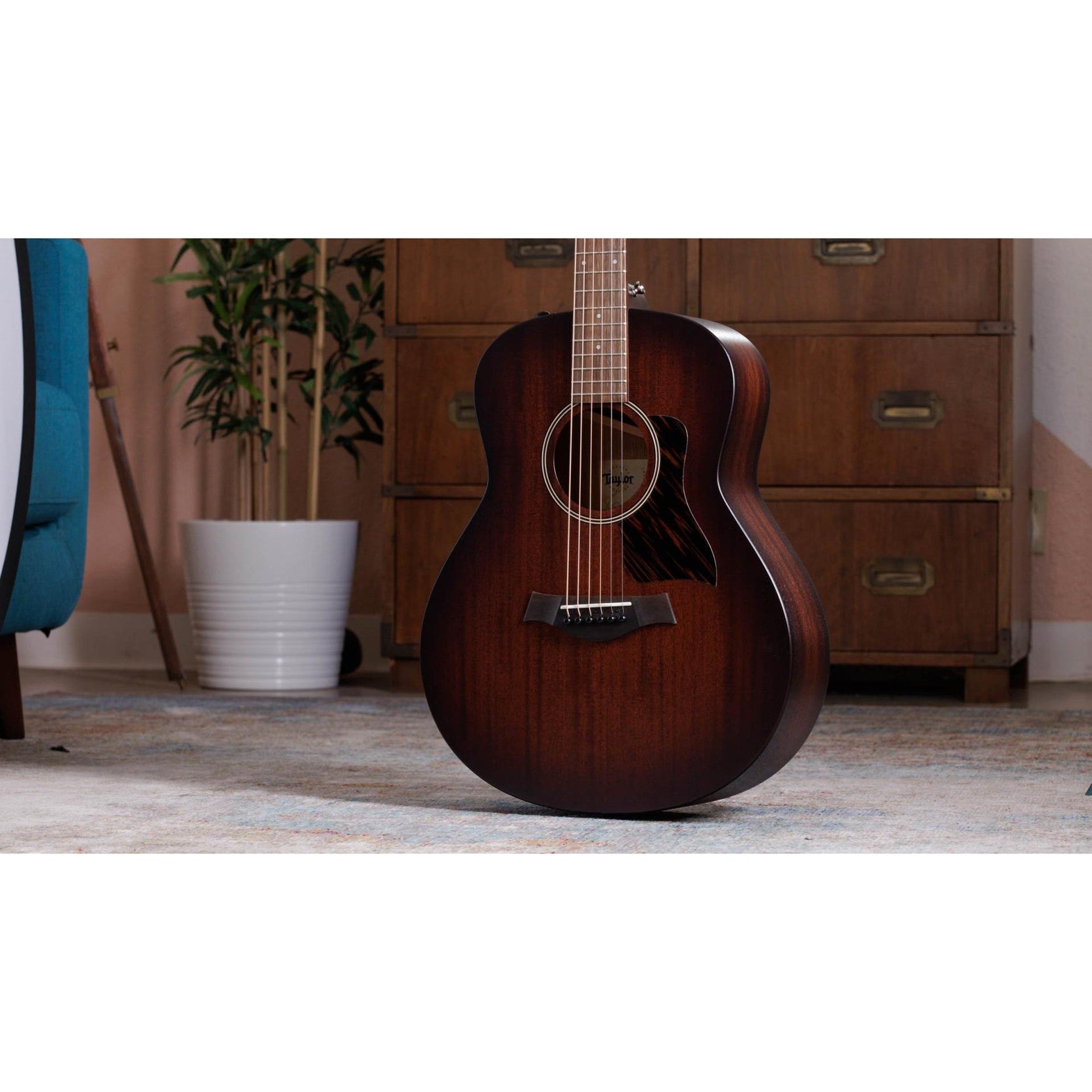 Đàn Guitar Acoustic Taylor AD21e American Dream-Mai Nguyên Music