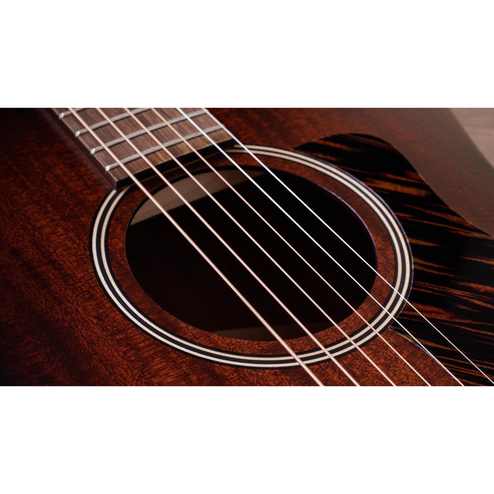 Đàn Guitar Acoustic Taylor AD21e American Dream-Mai Nguyên Music