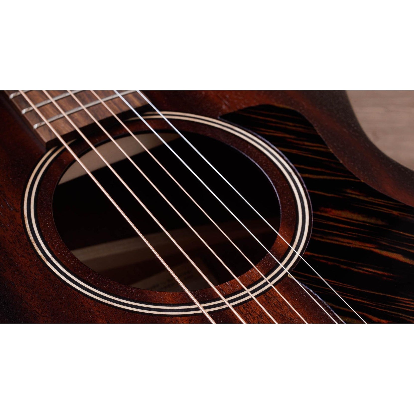 Đàn Guitar Acoustic Taylor AD22e American Dream-Mai Nguyên Music