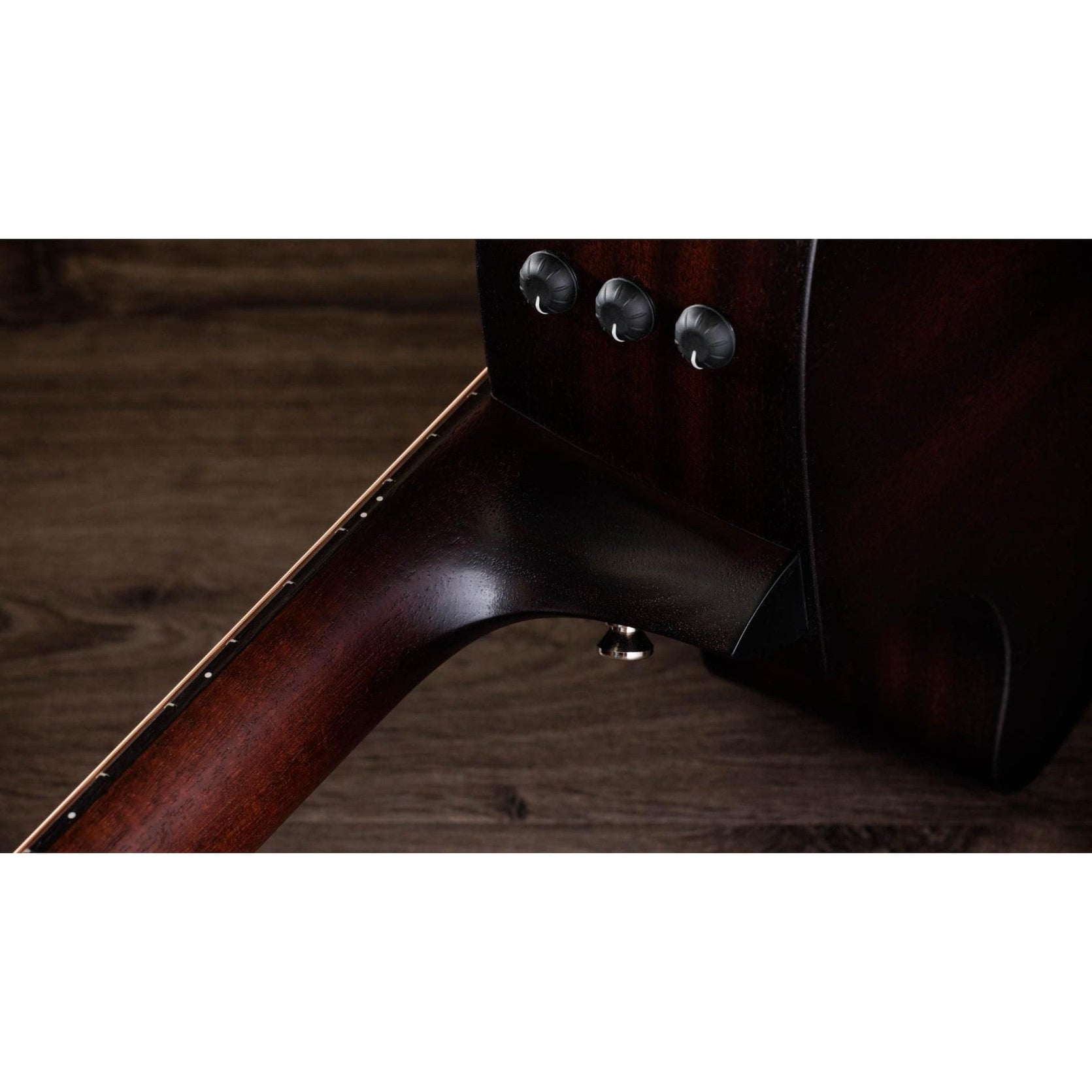 Đàn Guitar Acoustic Taylor AD24ce American Dream-Mai Nguyên Music