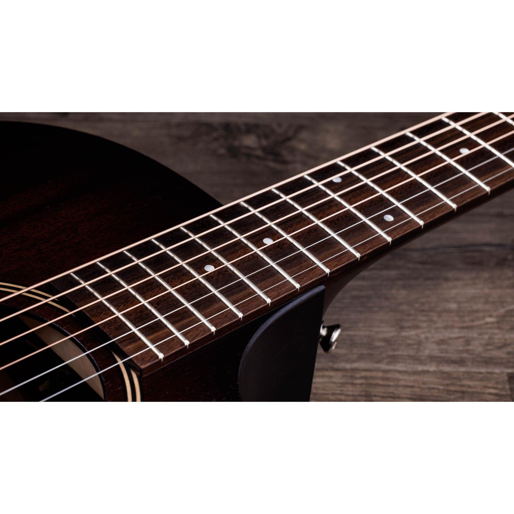 Đàn Guitar Acoustic Taylor AD24ce American Dream-Mai Nguyên Music