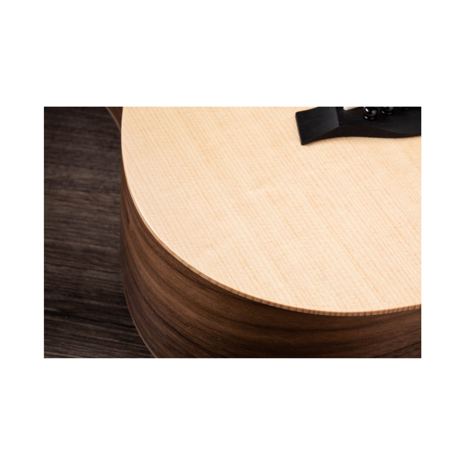 Đàn Guitar Acoustic Taylor Baby Taylor (BT1e) w/Bag-Mai Nguyên Music