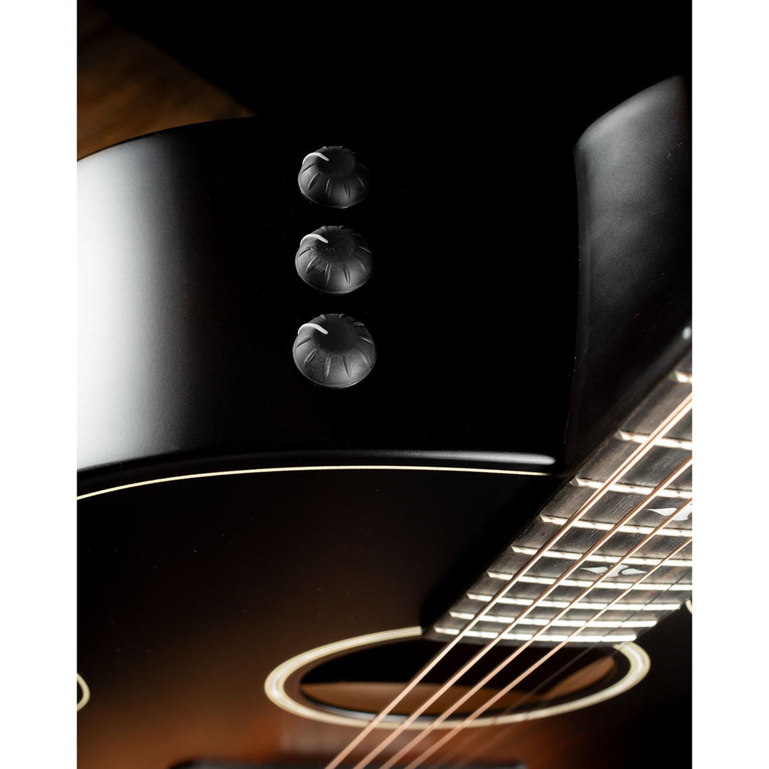 Đàn Guitar Acoustic Taylor Builder's Edition 324ce w/Hardshell Case-Mai Nguyên Music