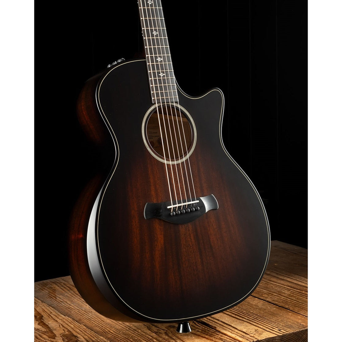 Đàn Guitar Acoustic Taylor Builder's Edition 324ce w/Hardshell Case-Mai Nguyên Music
