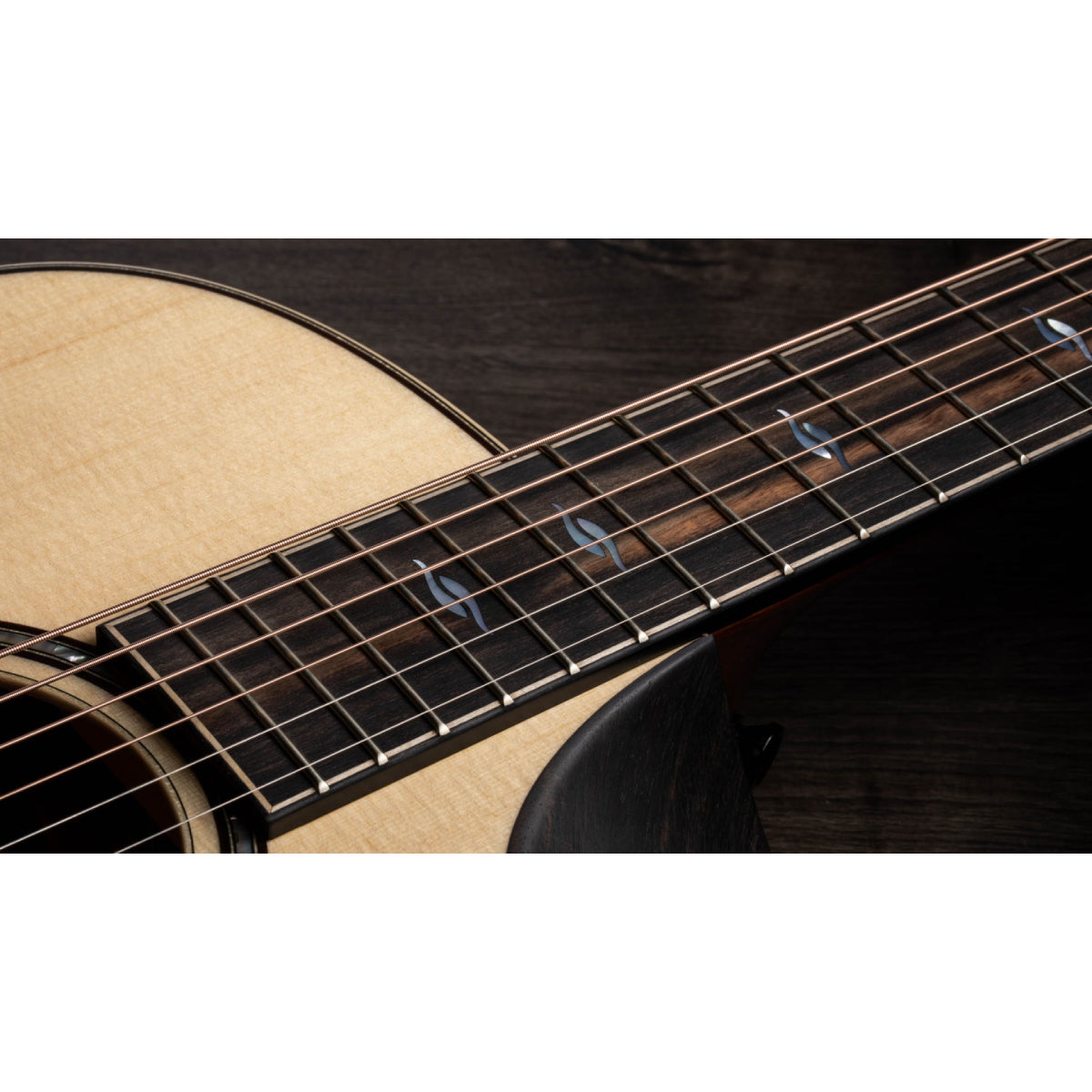 Đàn Guitar Acoustic Taylor Builder's Edition 816ce w/Case-Mai Nguyên Music
