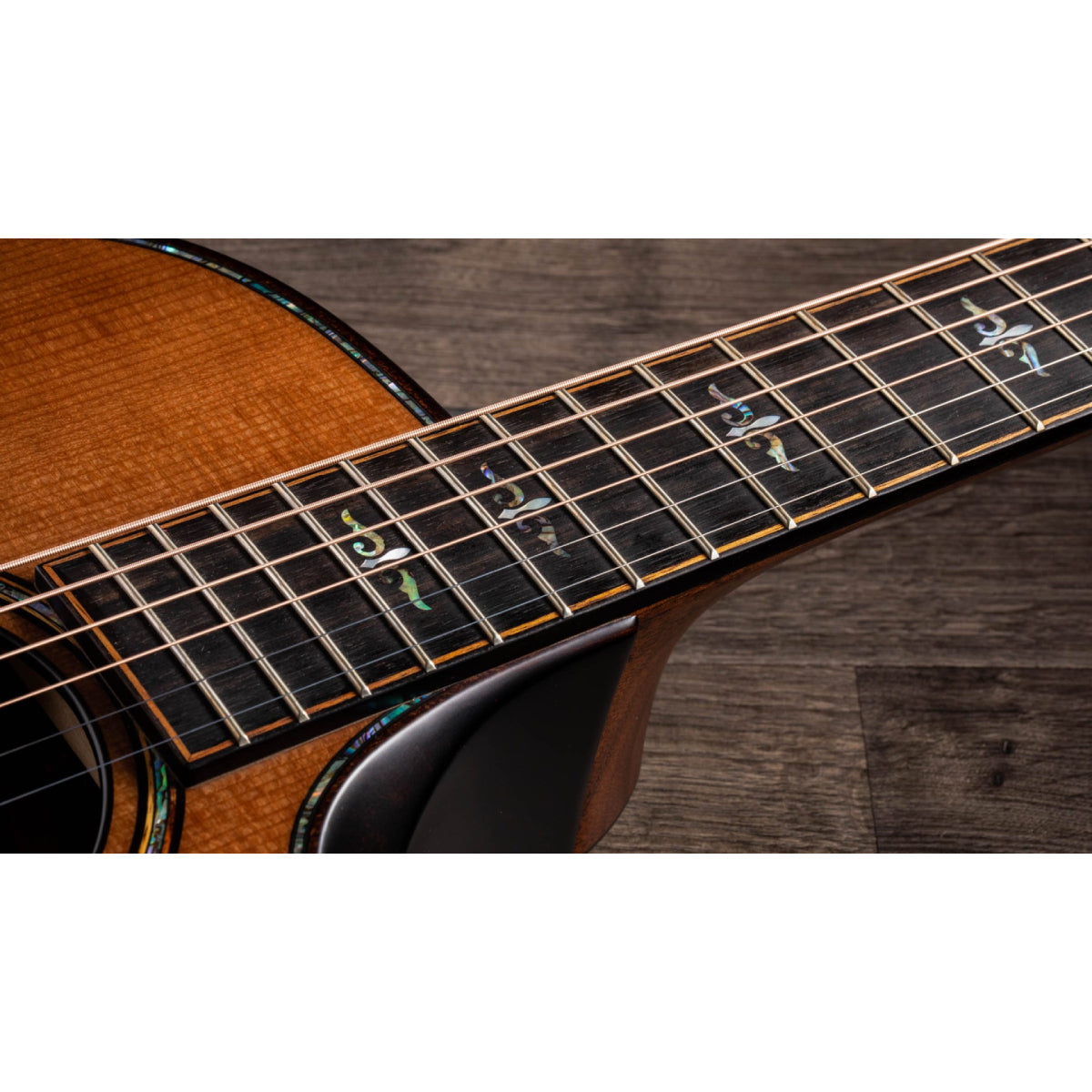 Đàn Guitar Acoustic Taylor Builder's Edition 912ce WHB w/Case-Mai Nguyên Music