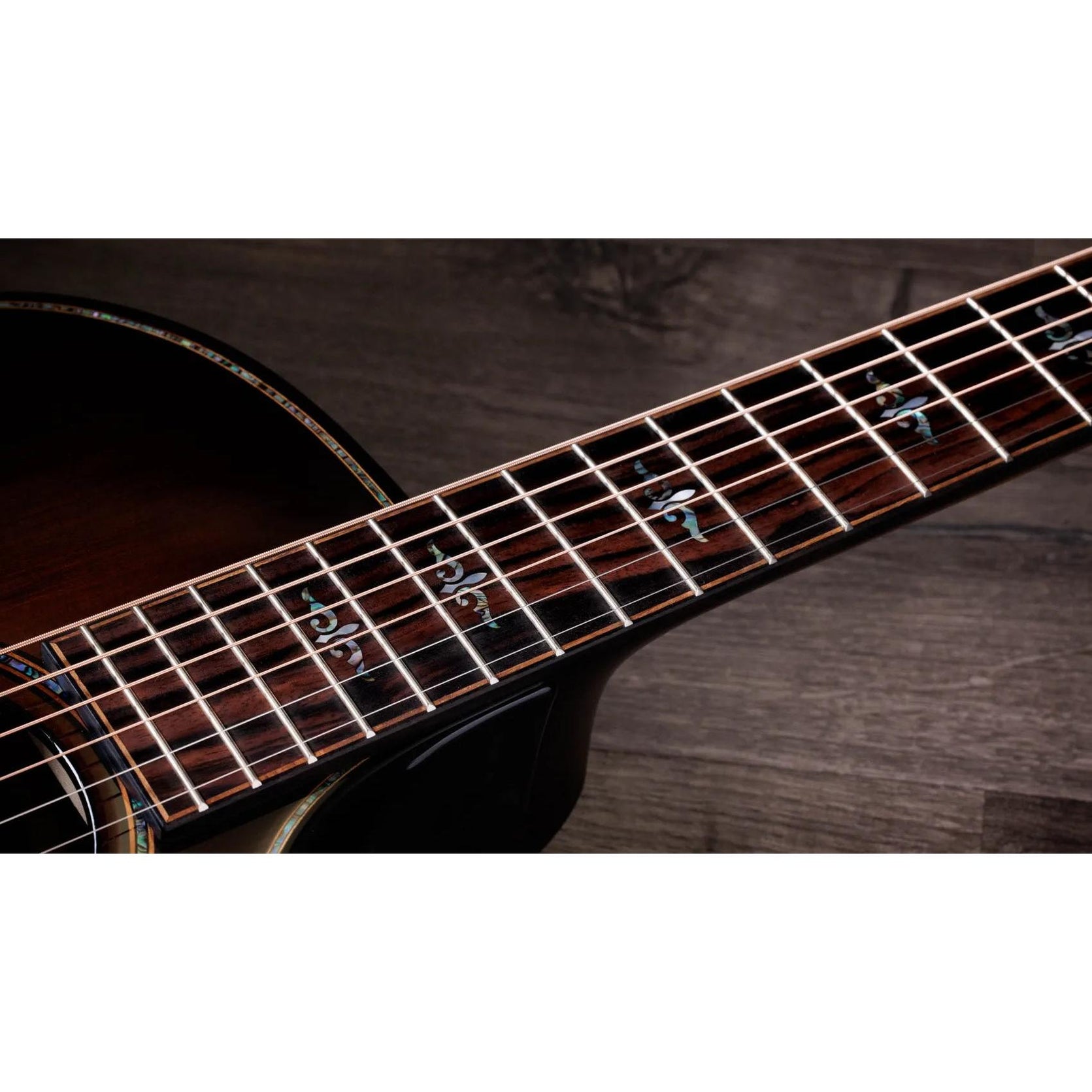 Đàn Guitar Acoustic Taylor Builder's Edition 914ce LTD Macassar Ebony - Shaded Edge Burst-Mai Nguyên Music