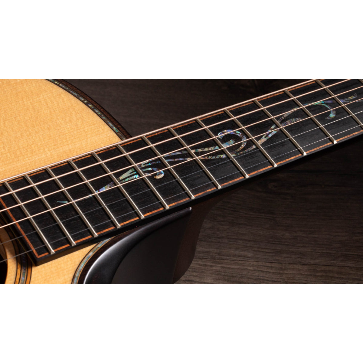 Đàn Guitar Acoustic Taylor Builder's Edition K14ce w/Case-Mai Nguyên Music