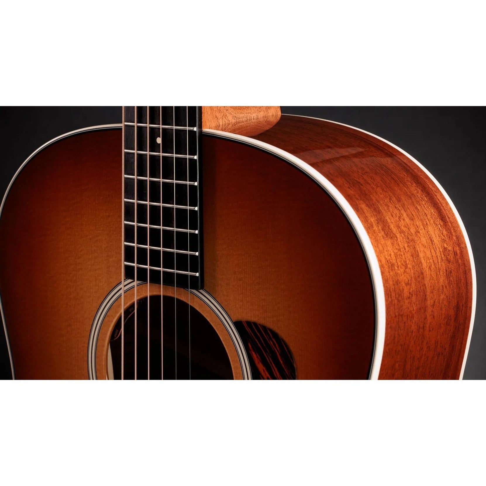 Đàn Guitar Acoustic Taylor Gold Label 517e-Mai Nguyên Music