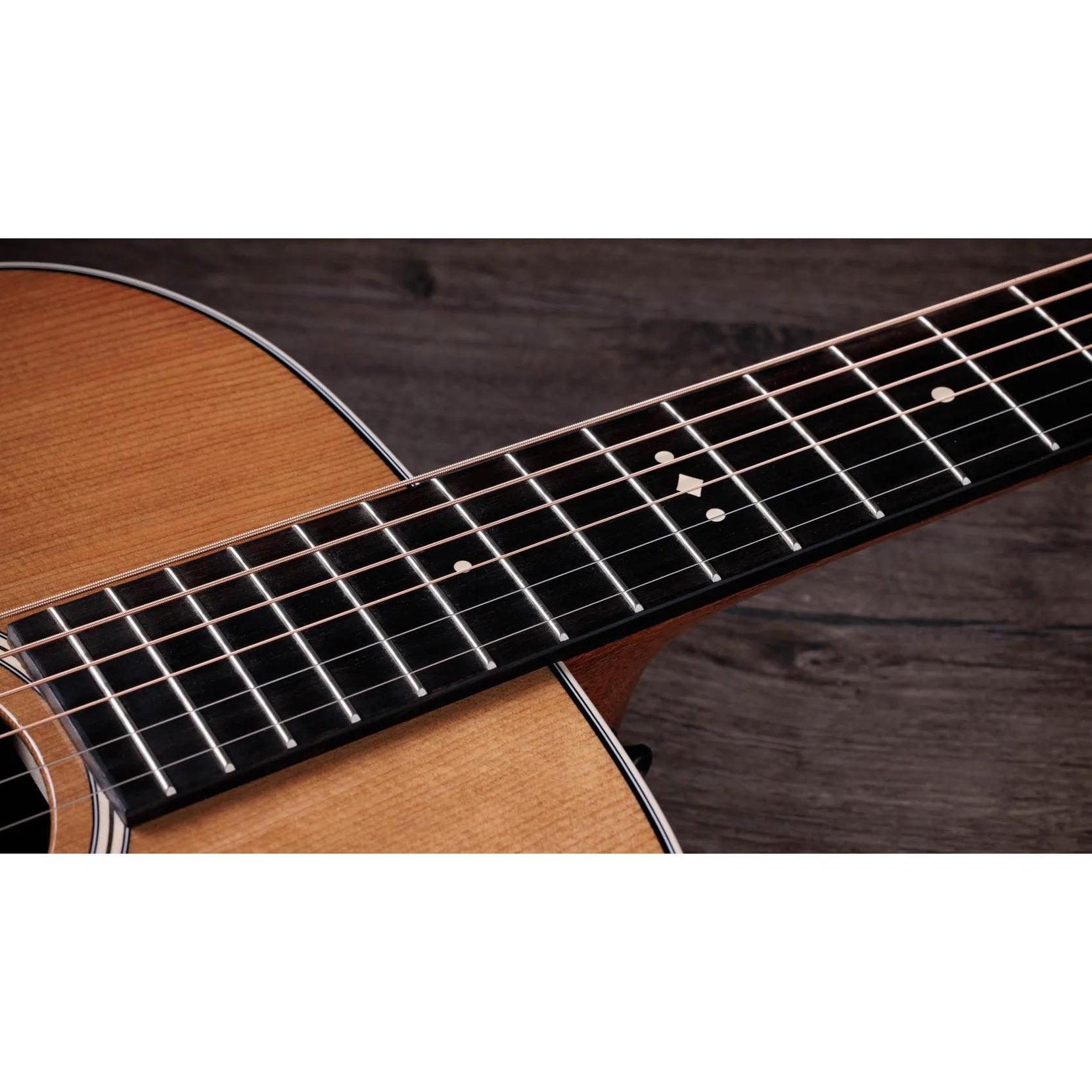 Đàn Guitar Acoustic Taylor Gold Label 710e - Natural-Mai Nguyên Music