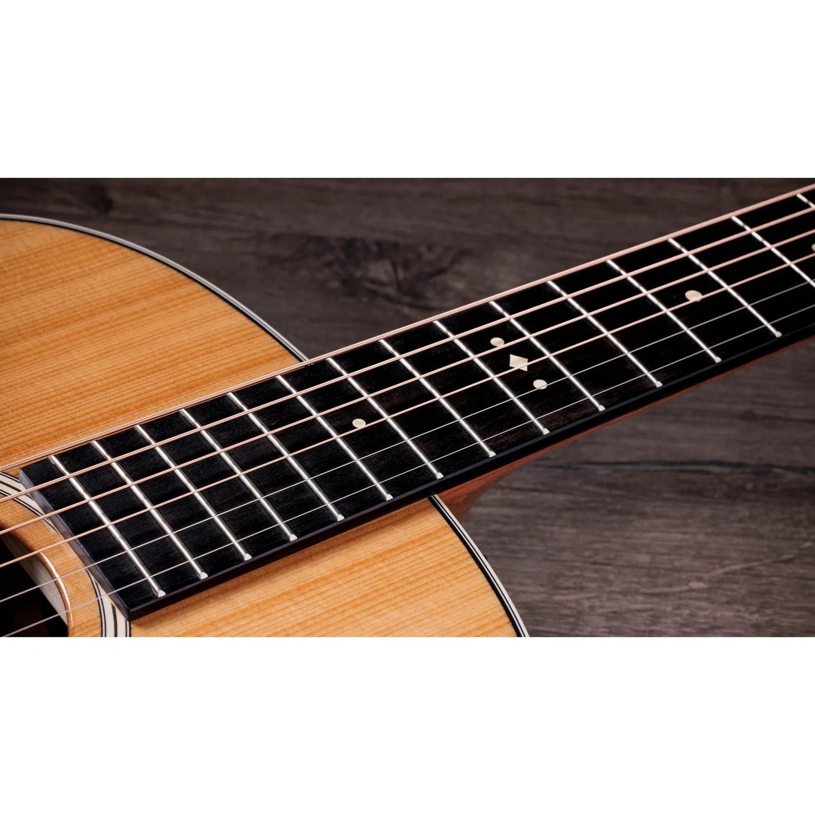 Đàn Guitar Acoustic Taylor Gold Label 714e-Mai Nguyên Music