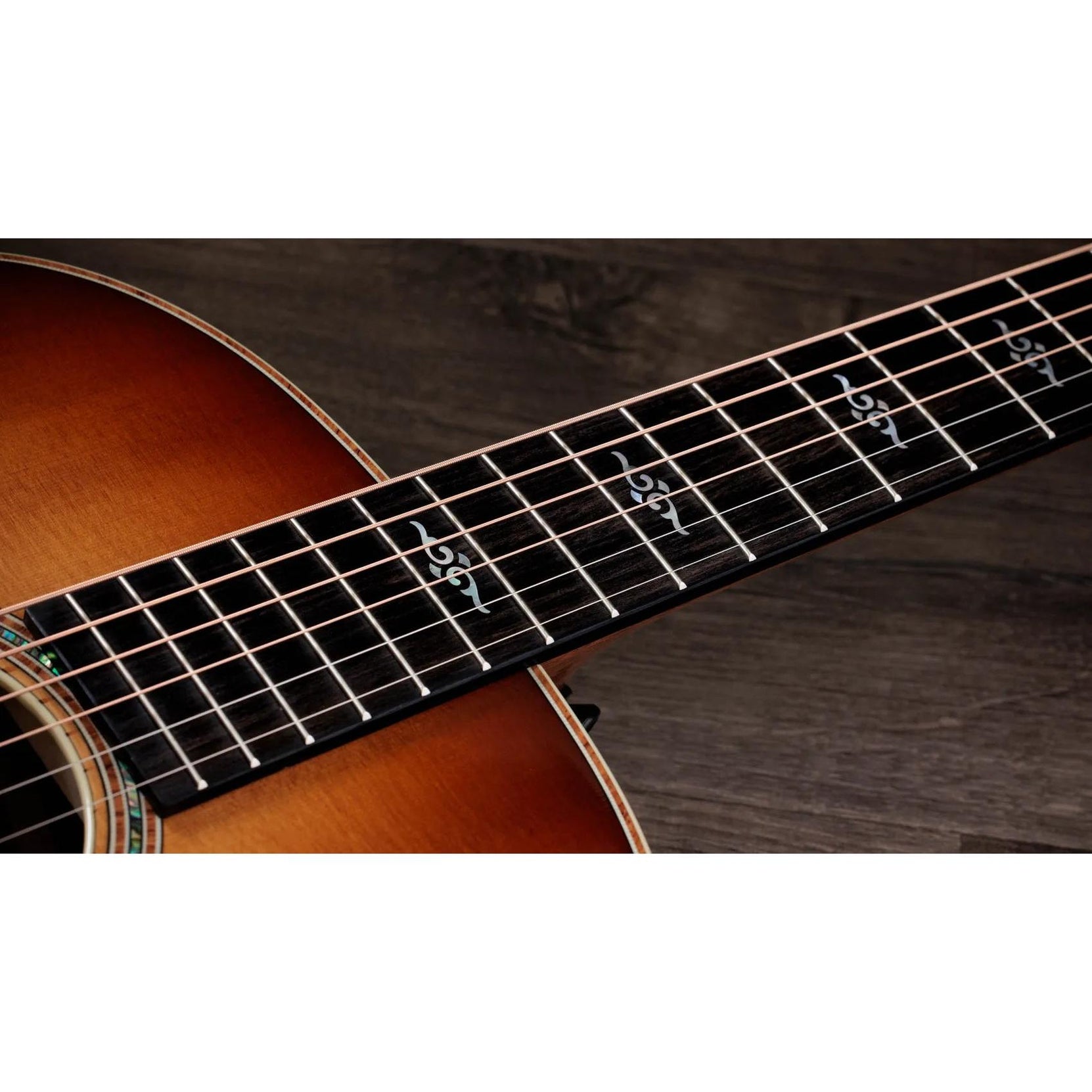 Đàn Guitar Acoustic Taylor Gold Label 814e-Mai Nguyên Music
