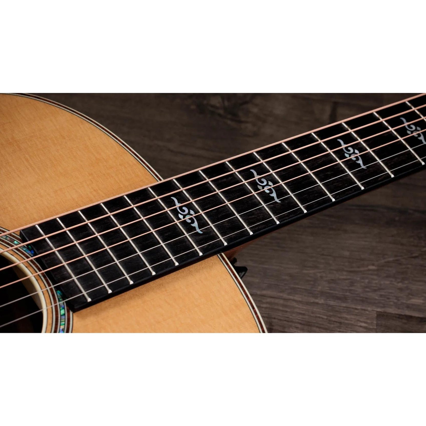 Đàn Guitar Acoustic Taylor Gold Label 814e-Mai Nguyên Music