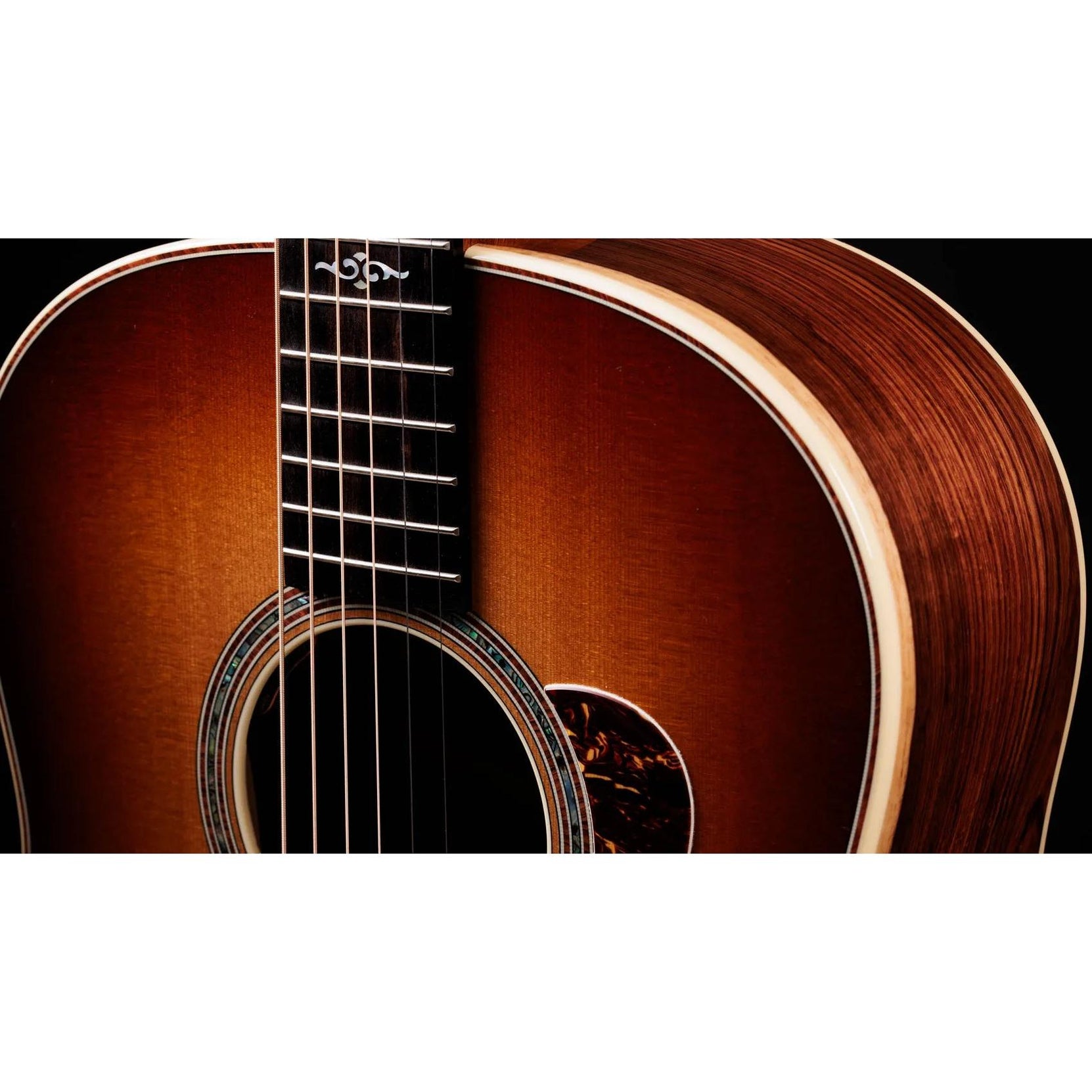 Đàn Guitar Acoustic Taylor Gold Label 817e-Mai Nguyên Music