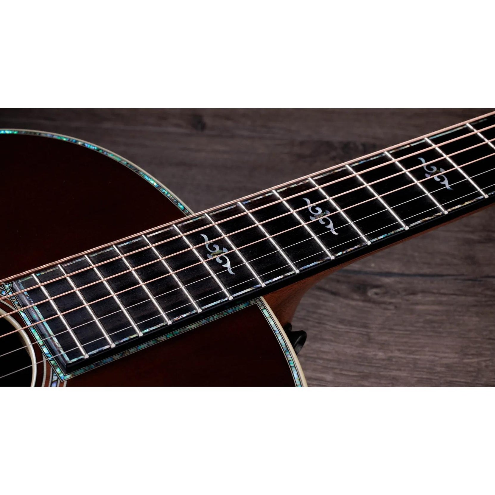 Đàn Guitar Acoustic Taylor Gold Label 917e-Mai Nguyên Music