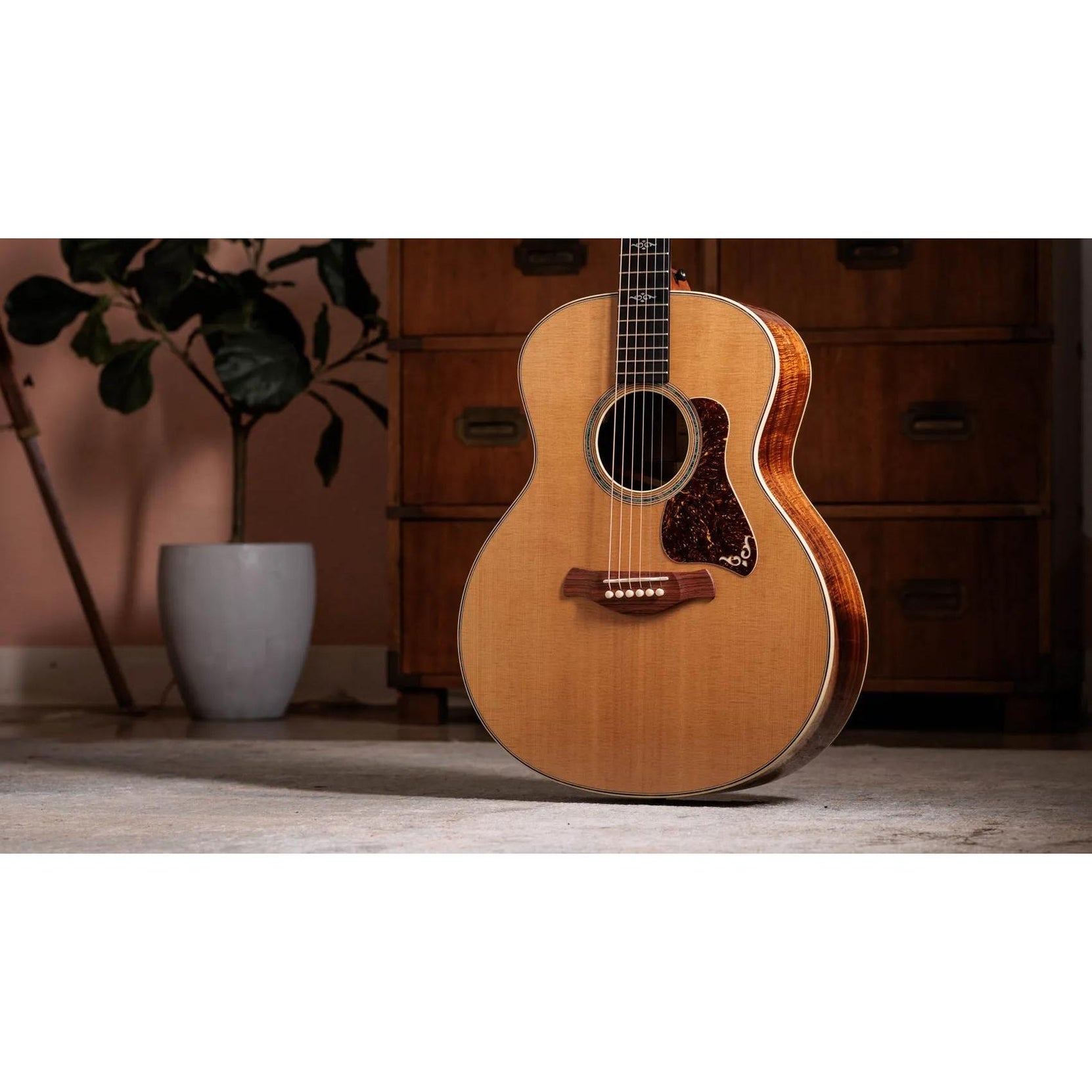 Đàn Guitar Acoustic Taylor Gold Label K14e-Mai Nguyên Music
