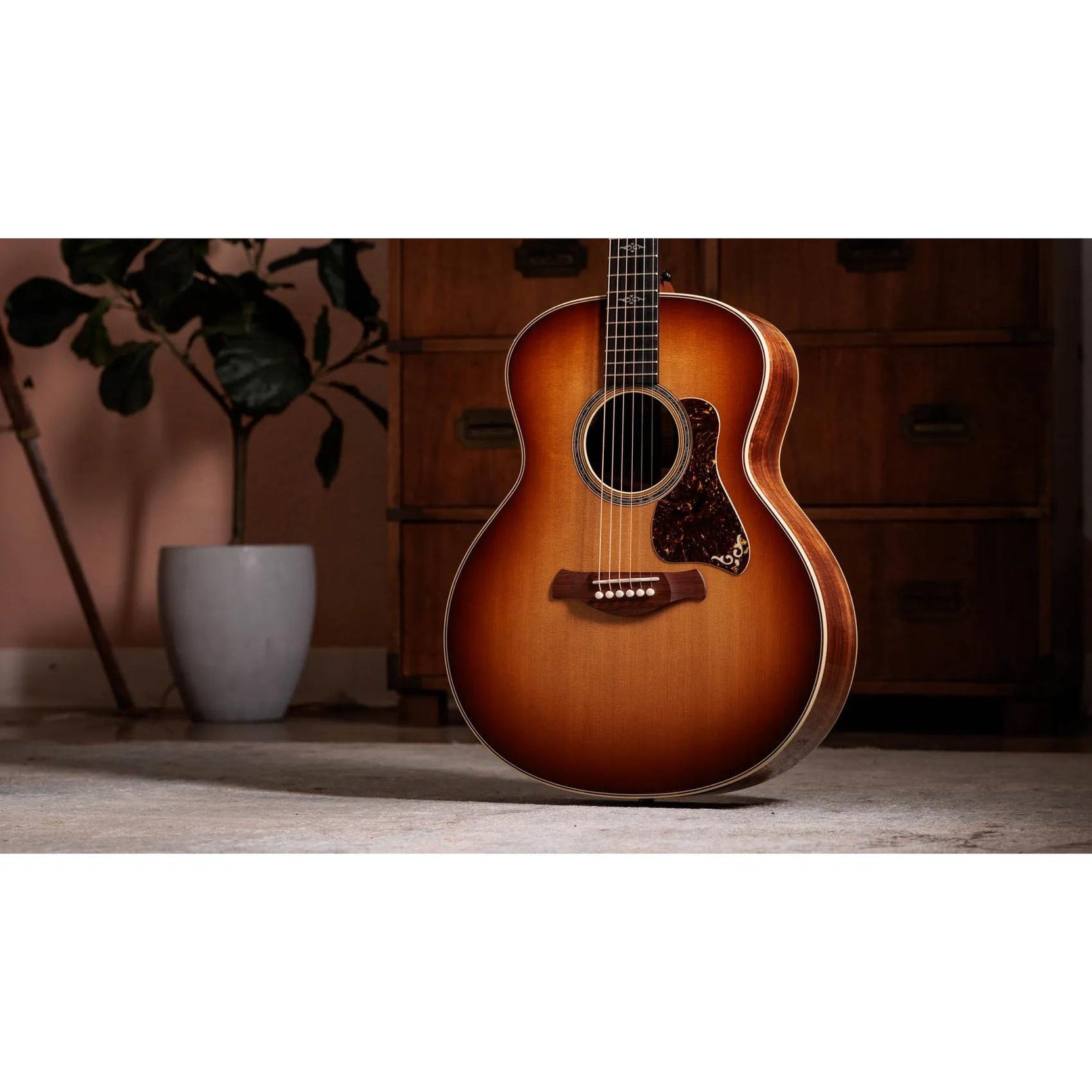 Đàn Guitar Acoustic Taylor Gold Label K14e-Mai Nguyên Music