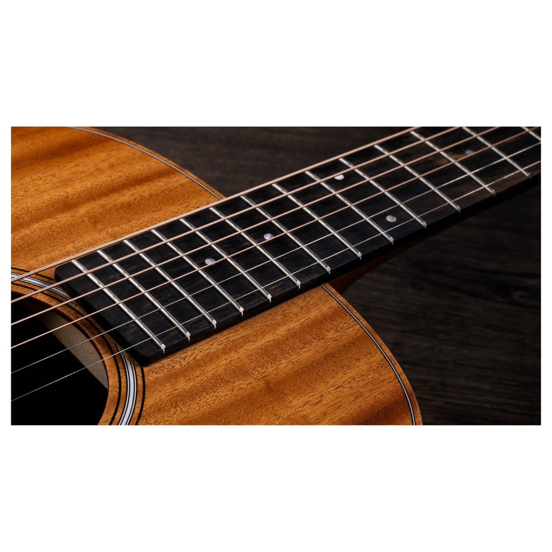 Đàn Guitar Acoustic Taylor GS Mini-e Mahogany w/Bag-Mai Nguyên Music