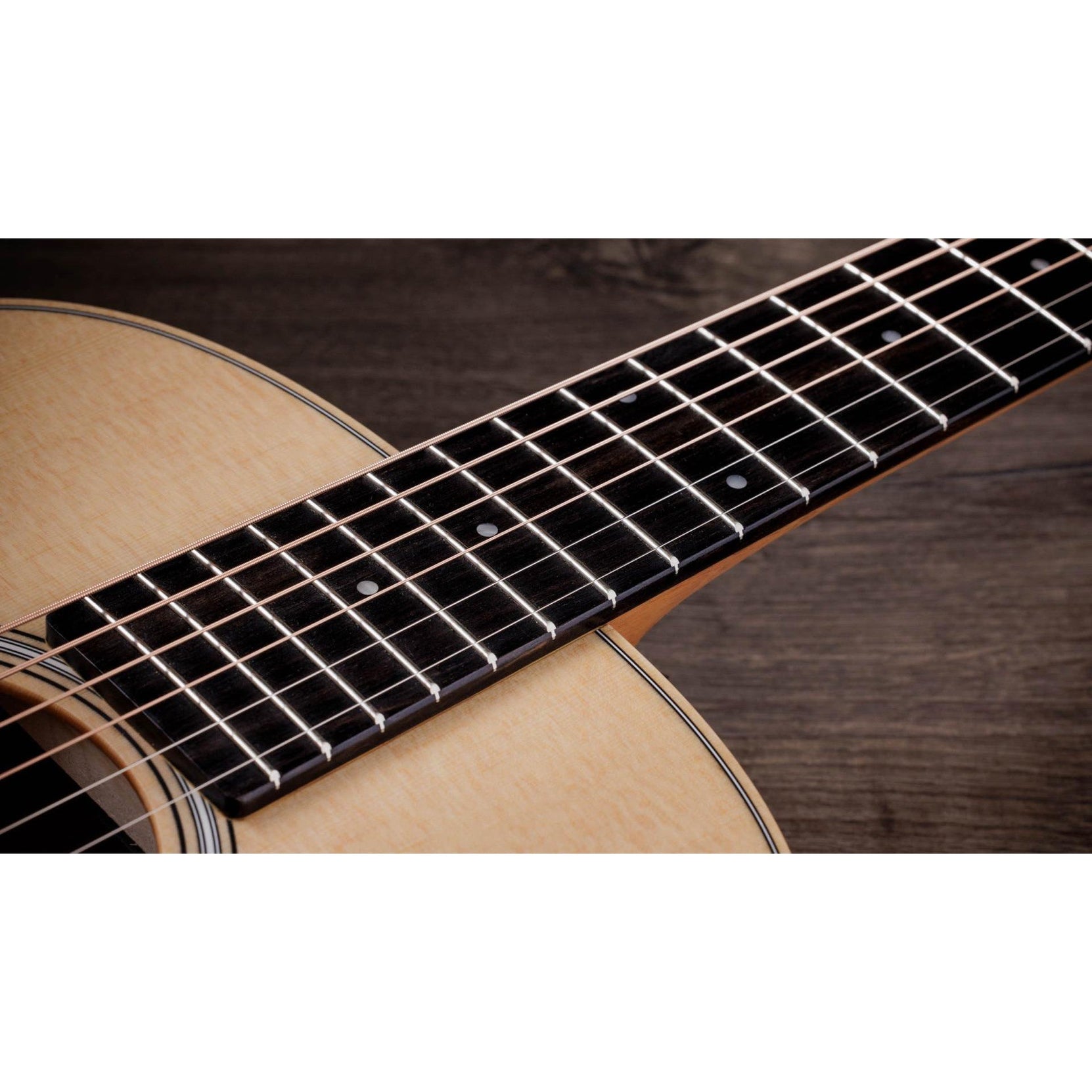 Đàn Guitar Acoustic Taylor GS Mini Sapele w/Bag-Mai Nguyên Music