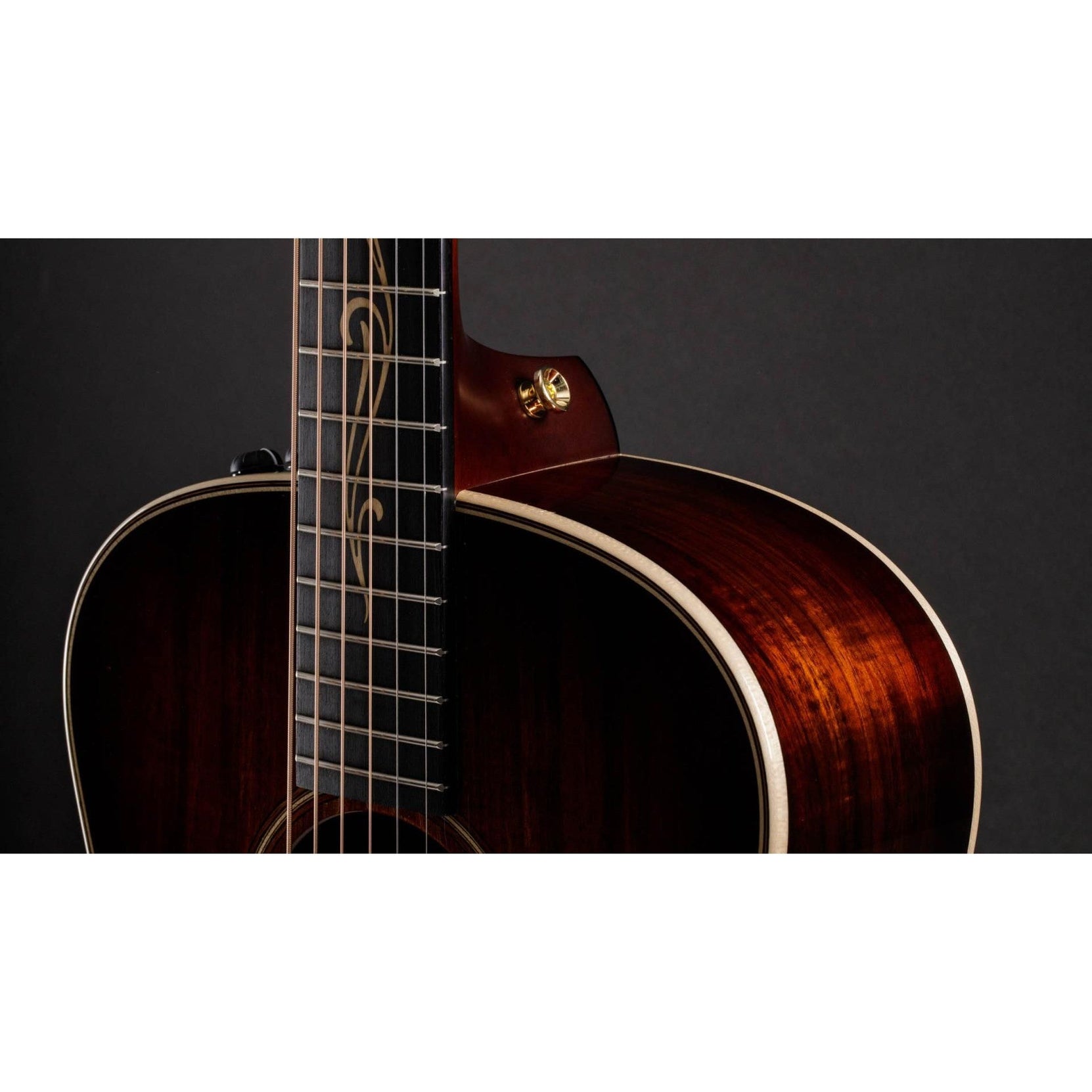 Đàn Guitar Acoustic Taylor GT K21e w/Case-Mai Nguyên Music