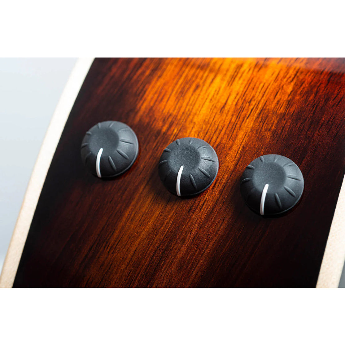 Đàn Guitar Acoustic Taylor GT K21e w/Case-Mai Nguyên Music