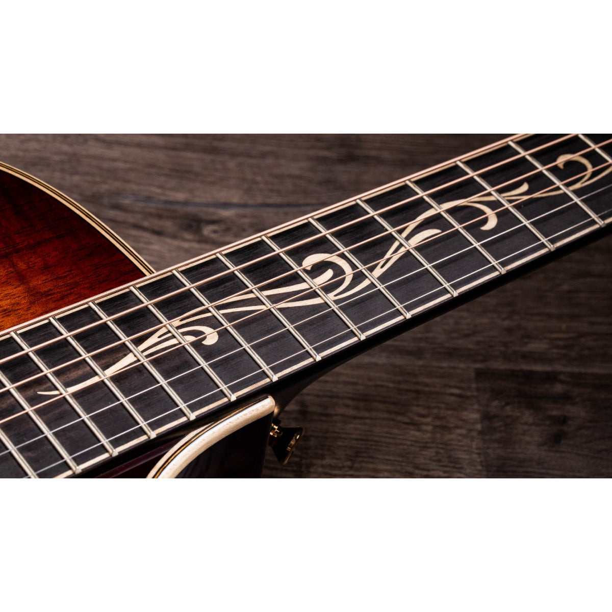 Đàn Guitar Acoustic Taylor K22ce w/Case-Mai Nguyên Music