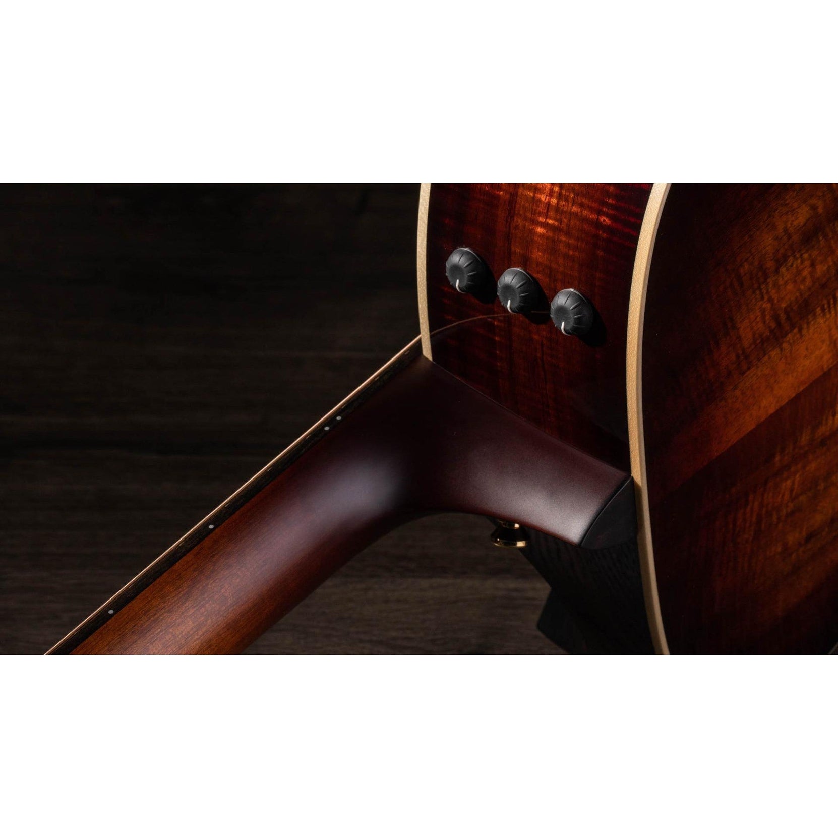Đàn Guitar Acoustic Taylor K26ce-Mai Nguyên Music