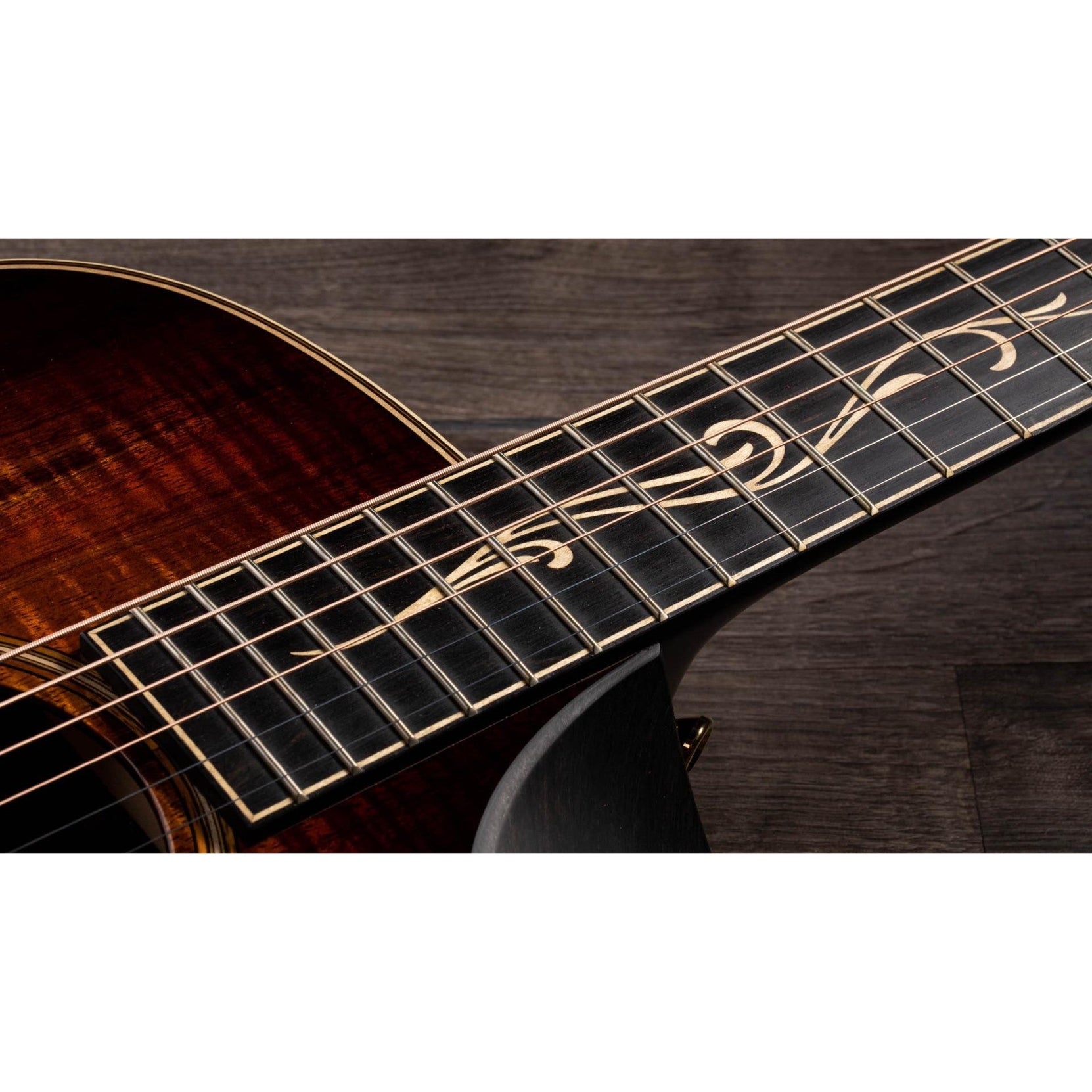Đàn Guitar Acoustic Taylor K26ce-Mai Nguyên Music