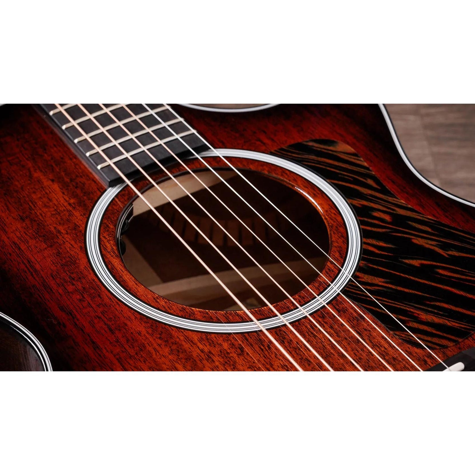Đàn Guitar Acoustic Taylor Next Generation 322ce - Shaded Edgeburst-Mai Nguyên Music