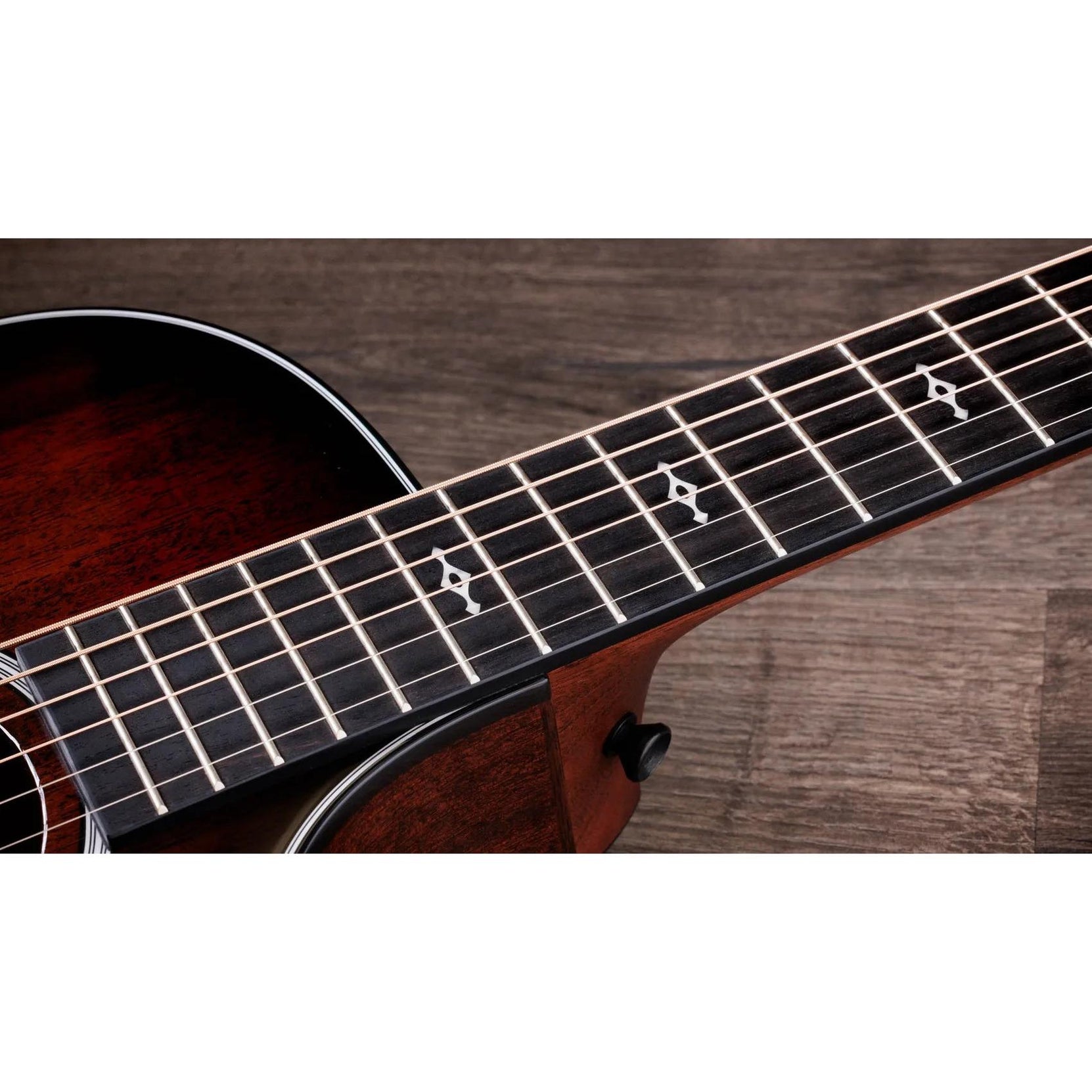 Đàn Guitar Acoustic Taylor Next Generation 322ce - Shaded Edgeburst-Mai Nguyên Music