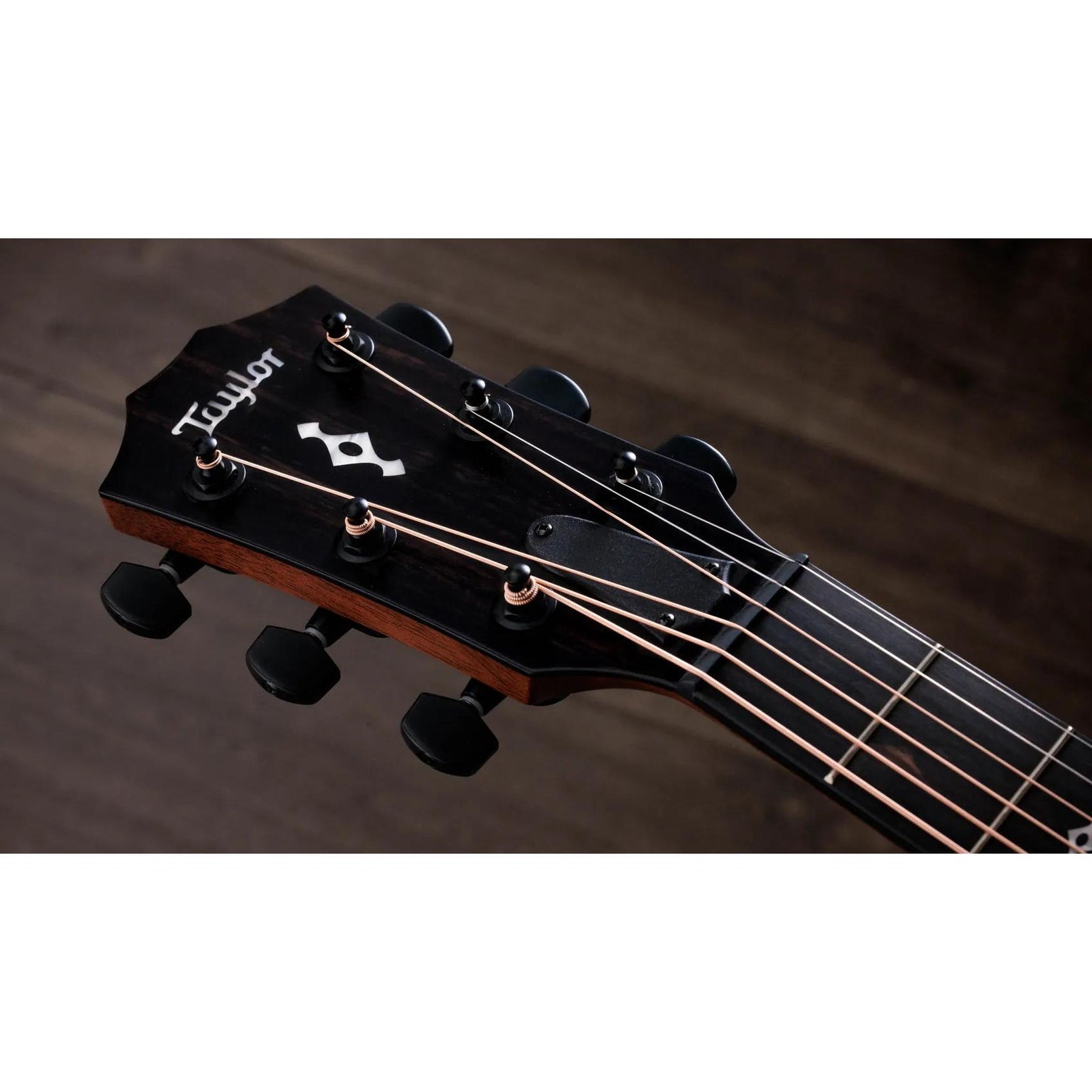 Đàn Guitar Acoustic Taylor Next Generation 324ce - Shaded Edgeburst-Mai Nguyên Music