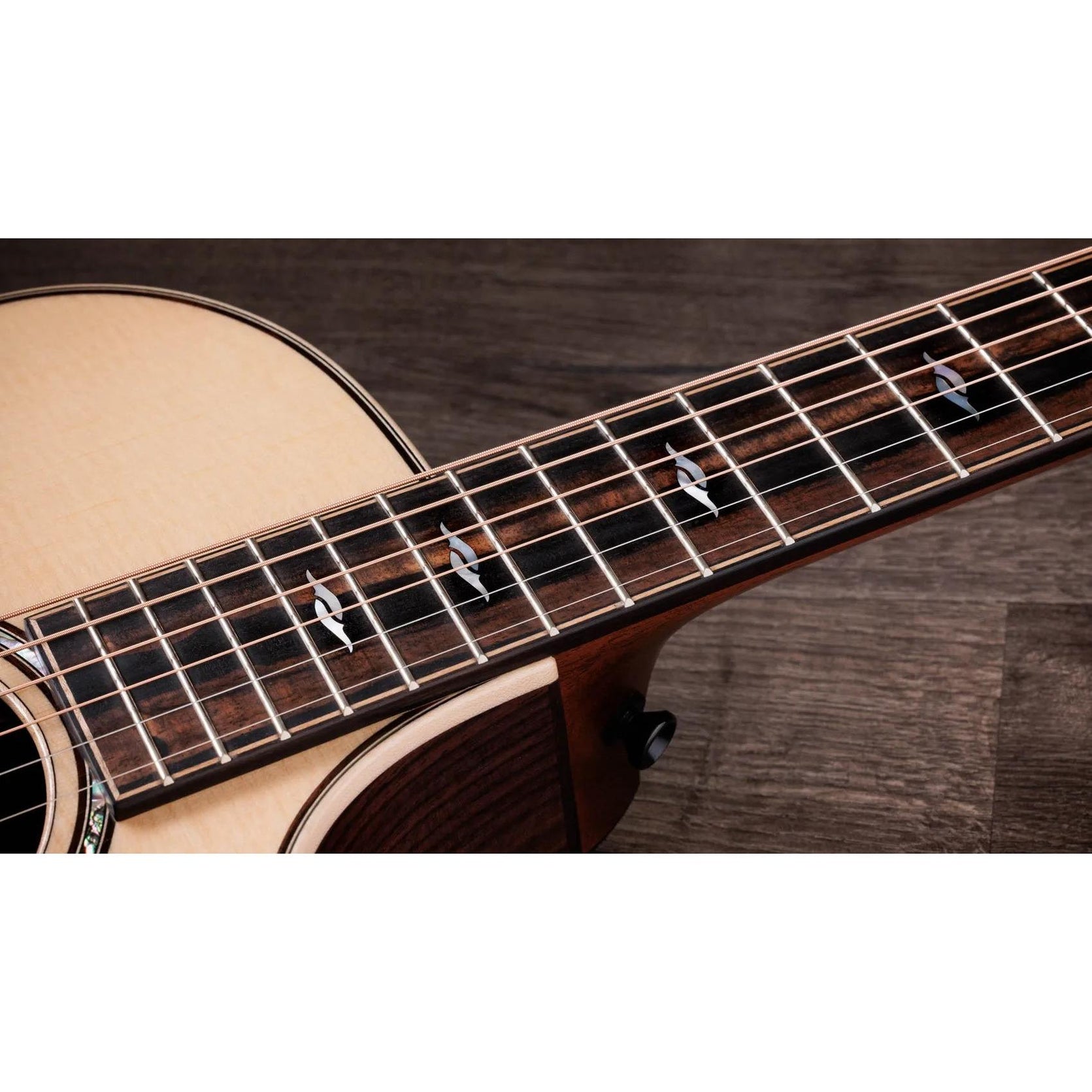 Đàn Guitar Acoustic Taylor Next Generation 812ce - Natural-Mai Nguyên Music