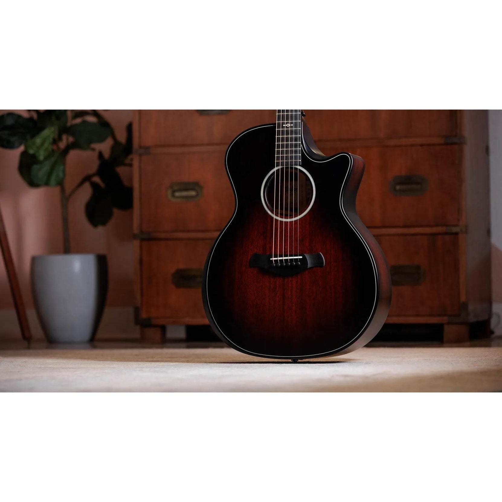 Đàn Guitar Acoustic Taylor Next Generation Builder's Edition 324ce - Shaded Edgeburst-Mai Nguyên Music