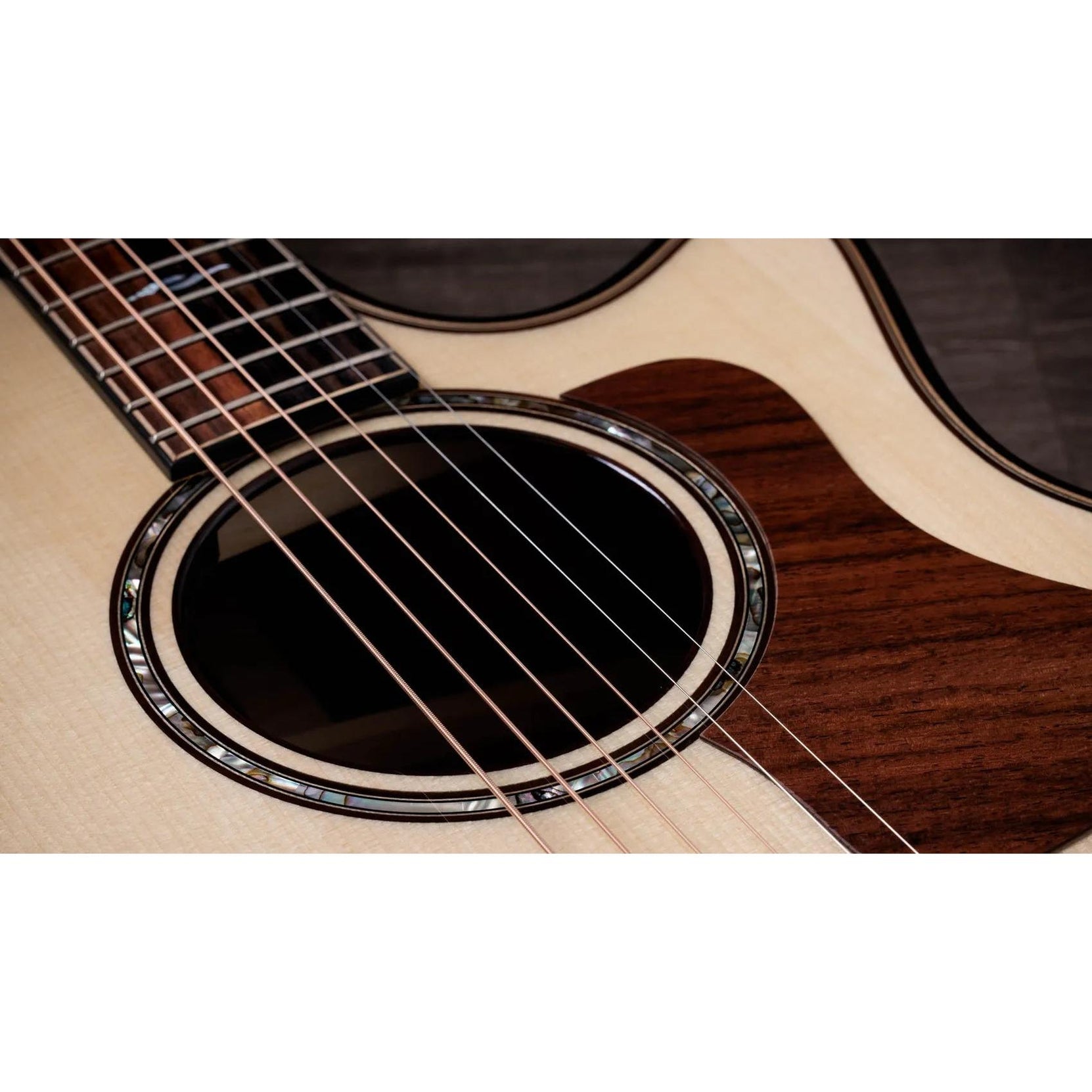 Đàn Guitar Acoustic Taylor Next Generation Builder's Edition 814ce Adirondack Spruce/Rosewood - Natural Kona Edgeburst-Mai Nguyên Music