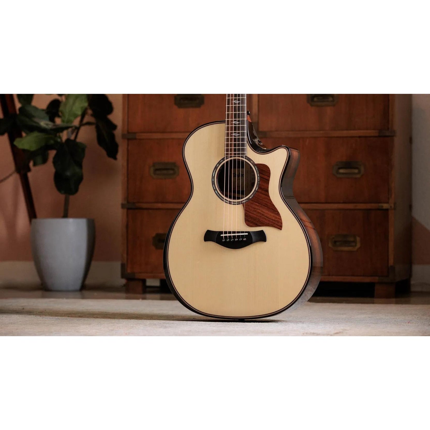 Đàn Guitar Acoustic Taylor Next Generation Builder's Edition 814ce Adirondack Spruce/Rosewood - Natural Kona Edgeburst-Mai Nguyên Music