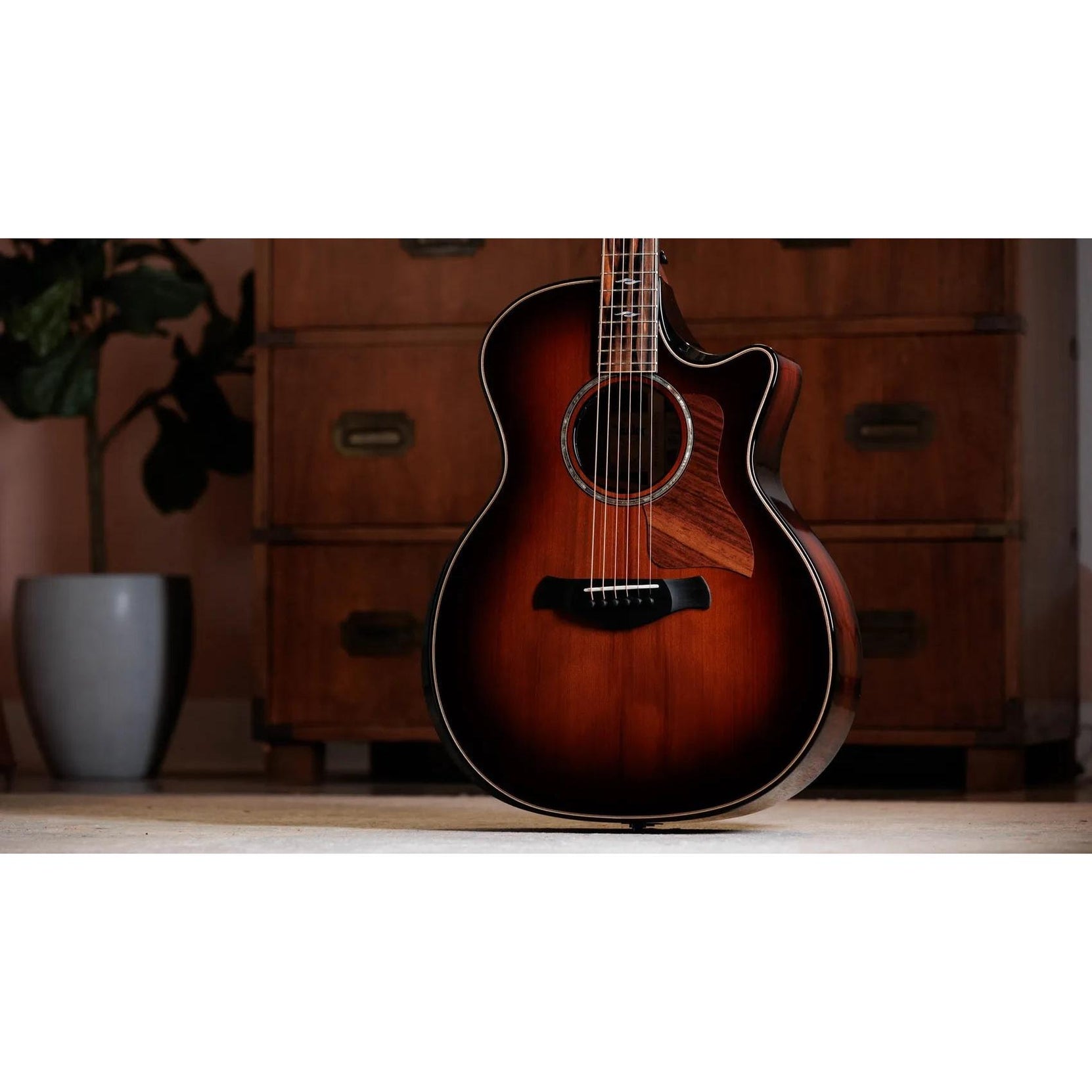 Đàn Guitar Acoustic Taylor Next Generation Builder's Edition 814ce Sinker Redwood/Honduran Rosewood - Shaded Edgeburst-Mai Nguyên Music