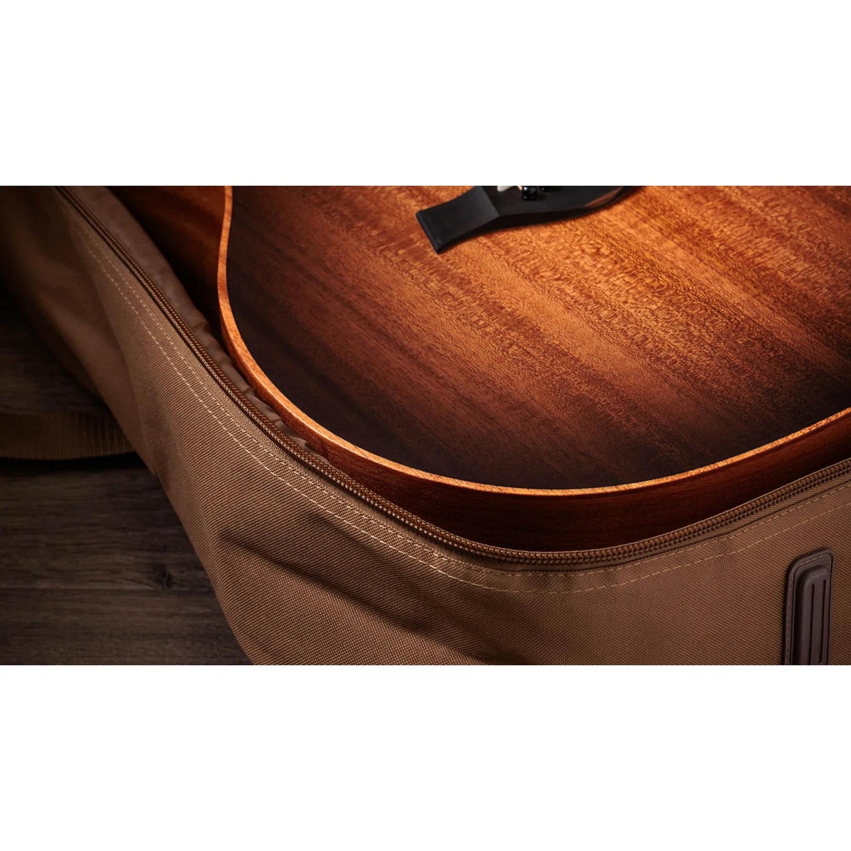 Đàn Guitar Acoustic Taylor Sunset Blvd 24ce - Sunset Edgeburst-Mai Nguyên Music