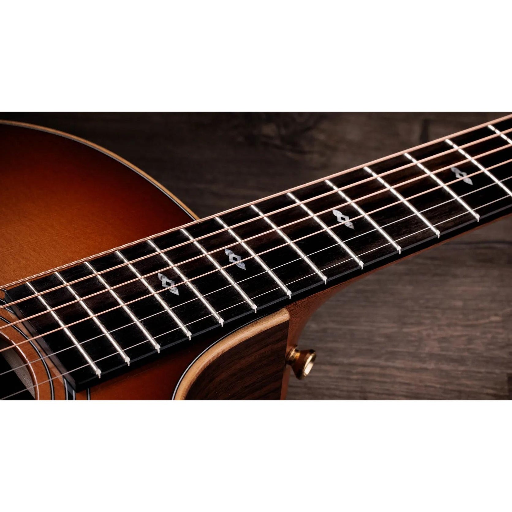 Đàn Guitar Acoustic Taylor Sunset Blvd 414ce Studio - Sunset Edgeburst-Mai Nguyên Music