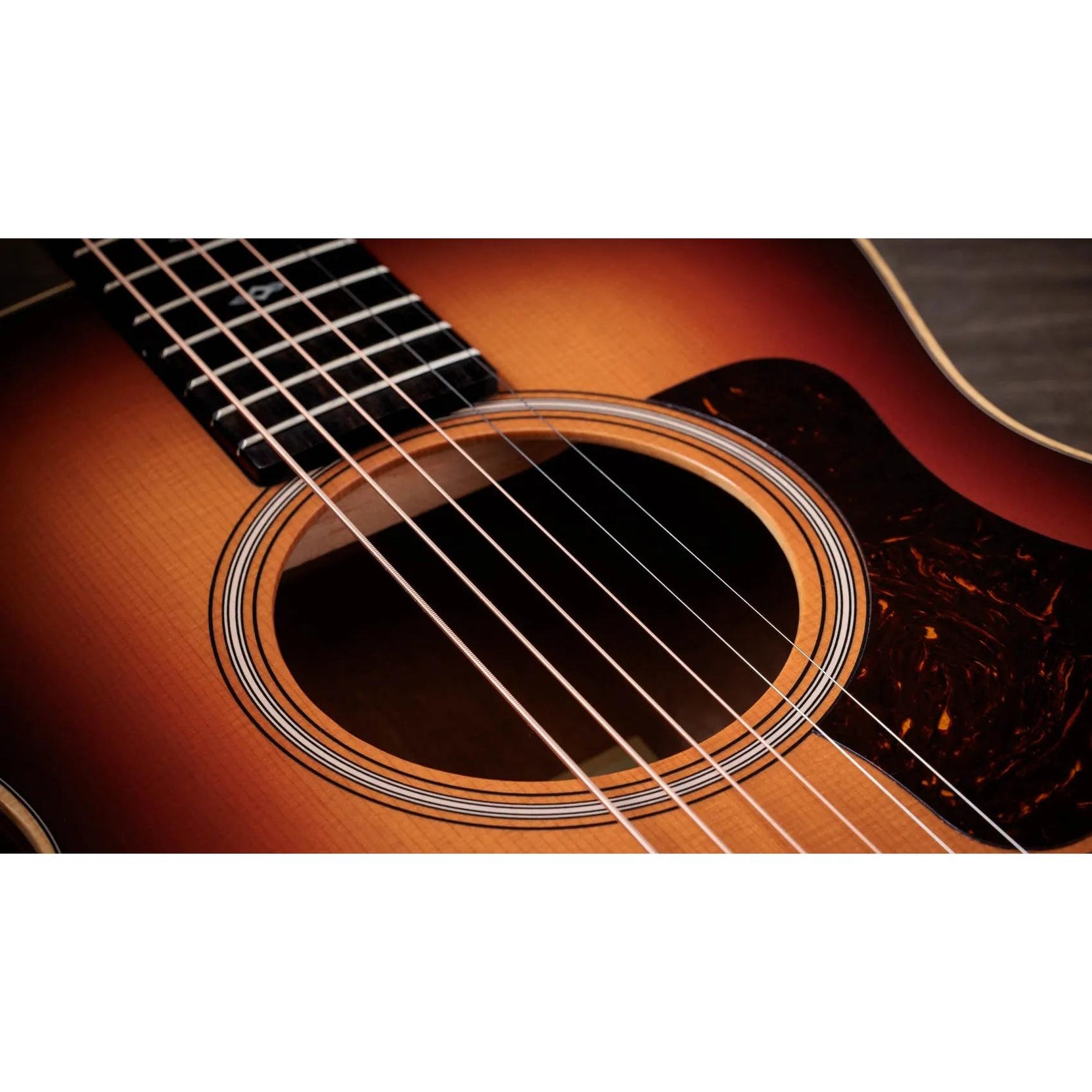 Đàn Guitar Acoustic Taylor Sunset Blvd GS Mini-e Rosewood - Sunset Edgeburst-Mai Nguyên Music