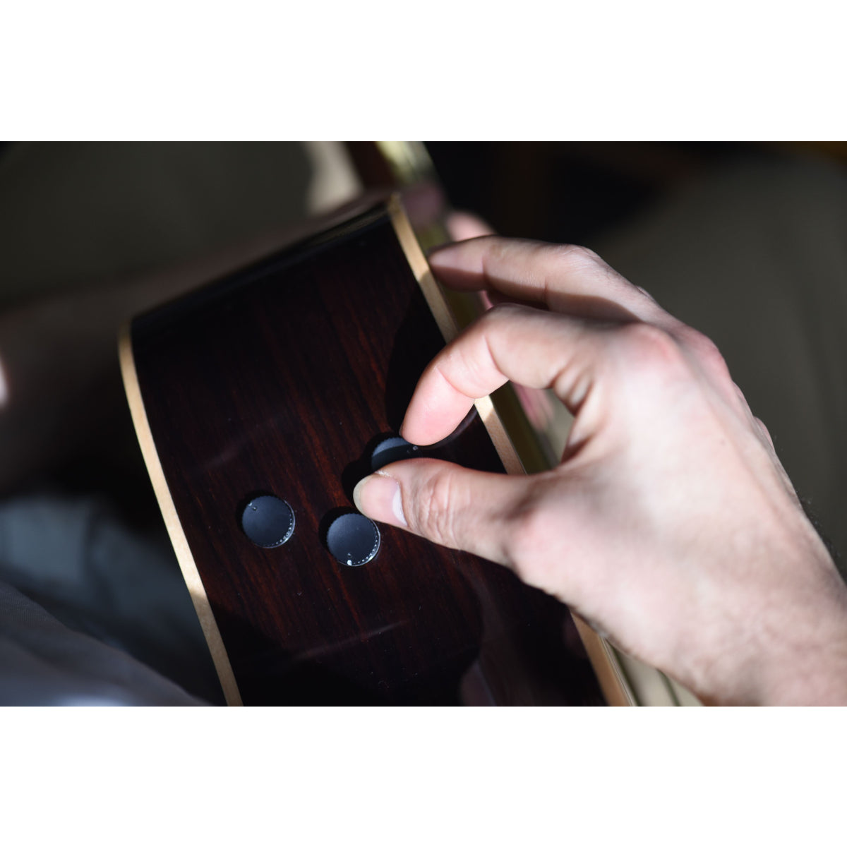 Đàn Guitar Acoustic Yamaha LL-TA TransAcoustic, Brown Sunburst-Mai Nguyên Music