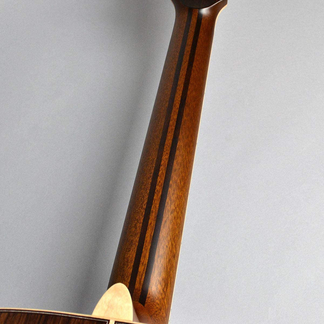 Đàn Guitar Acoustic Yamaha LL36 ARE-Mai Nguyên Music