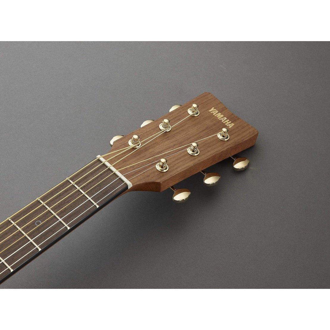 Đàn Guitar Acoustic Yamaha Storia II-Mai Nguyên Music