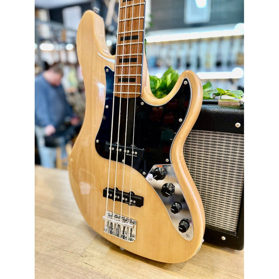 Đàn Guitar Bass 4-dây Cort GB64JJ-Mai Nguyên Music