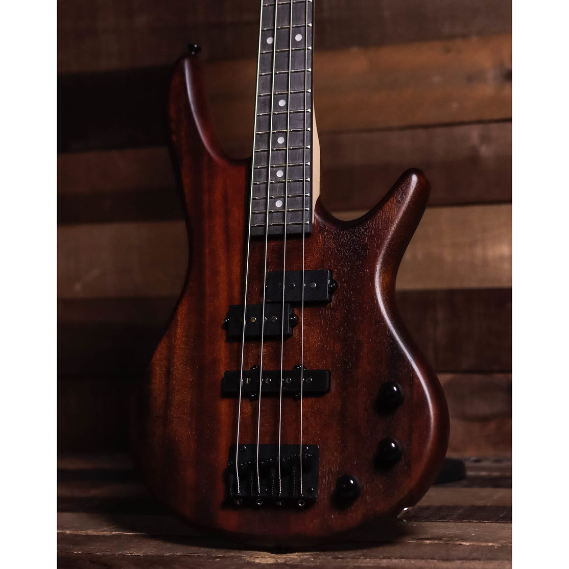 Đàn Guitar Bass 4-dây Ibanez miKro GSRM20B-Mai Nguyên Music