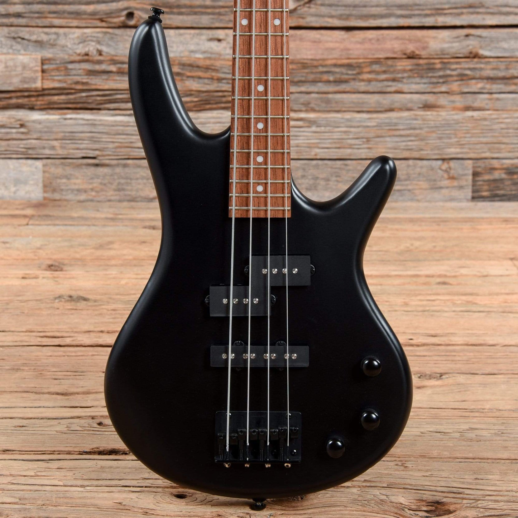 Đàn Guitar Bass 4-dây Ibanez miKro GSRM20B-Mai Nguyên Music