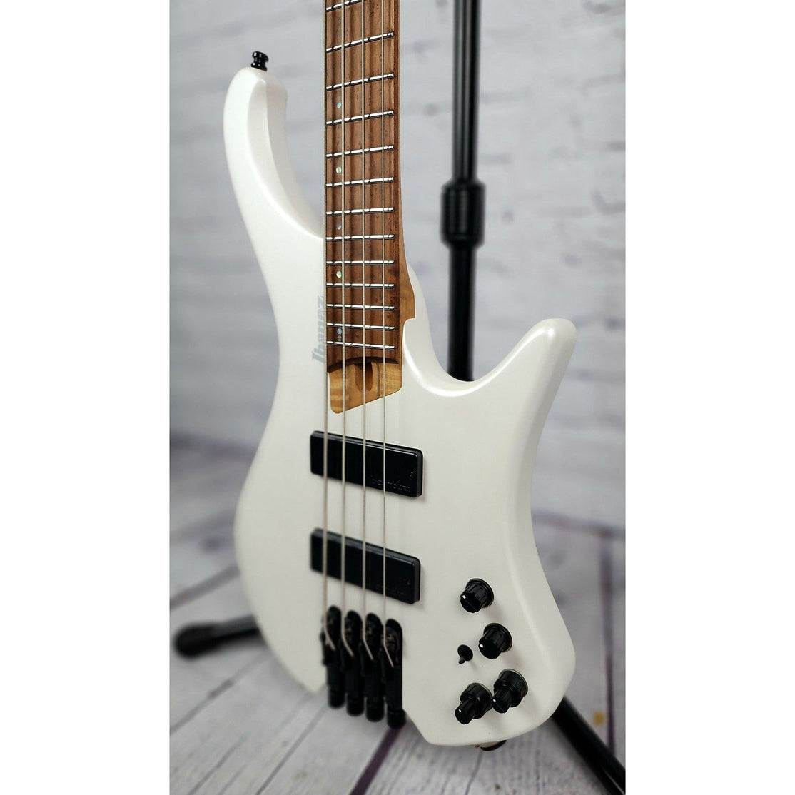 Đàn Guitar Bass 4-dây Ibanez Workshop EHB1000 w/Bag-Mai Nguyên Music