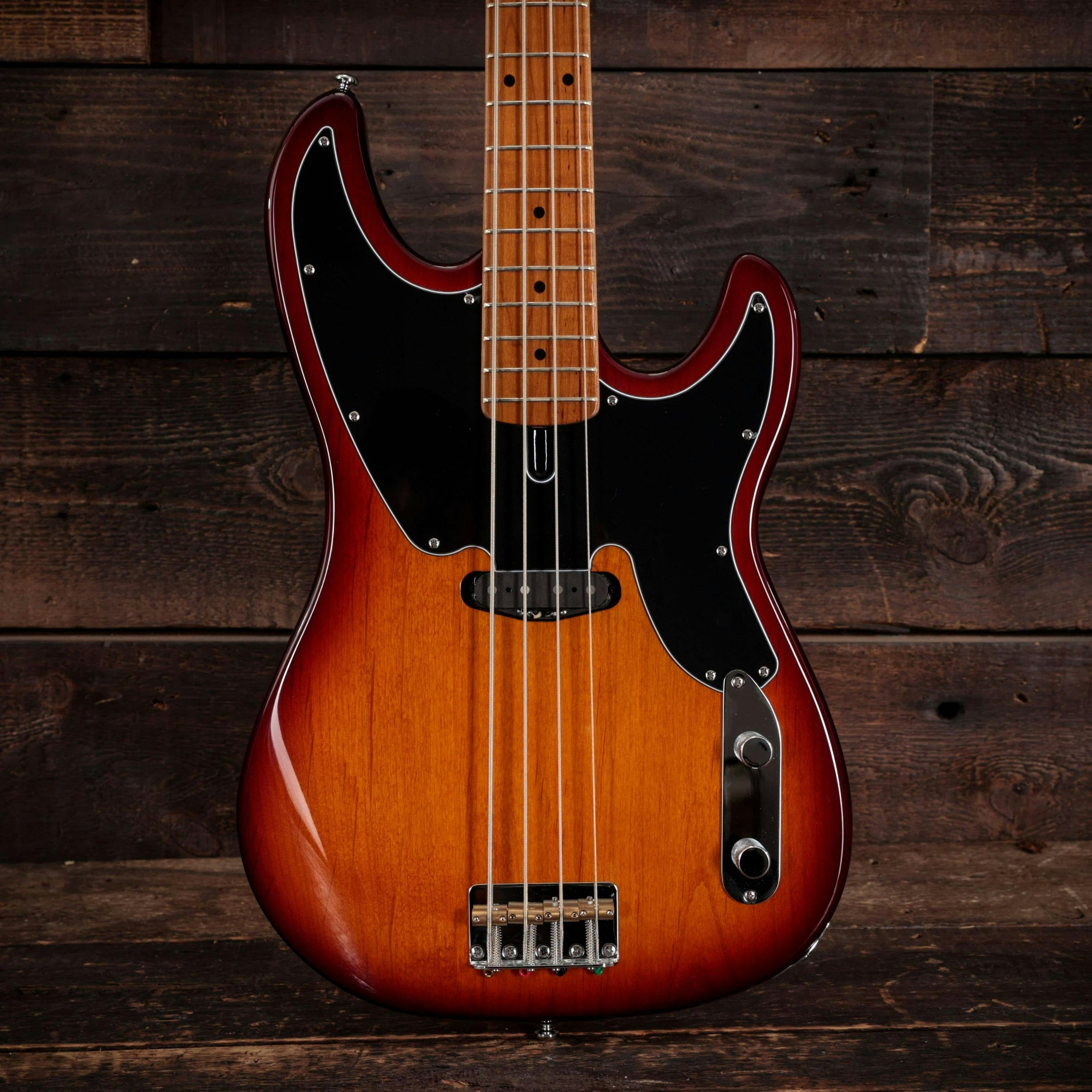 Đàn Guitar Bass 4-dây Sire Marcus Miller D5-Mai Nguyên Music