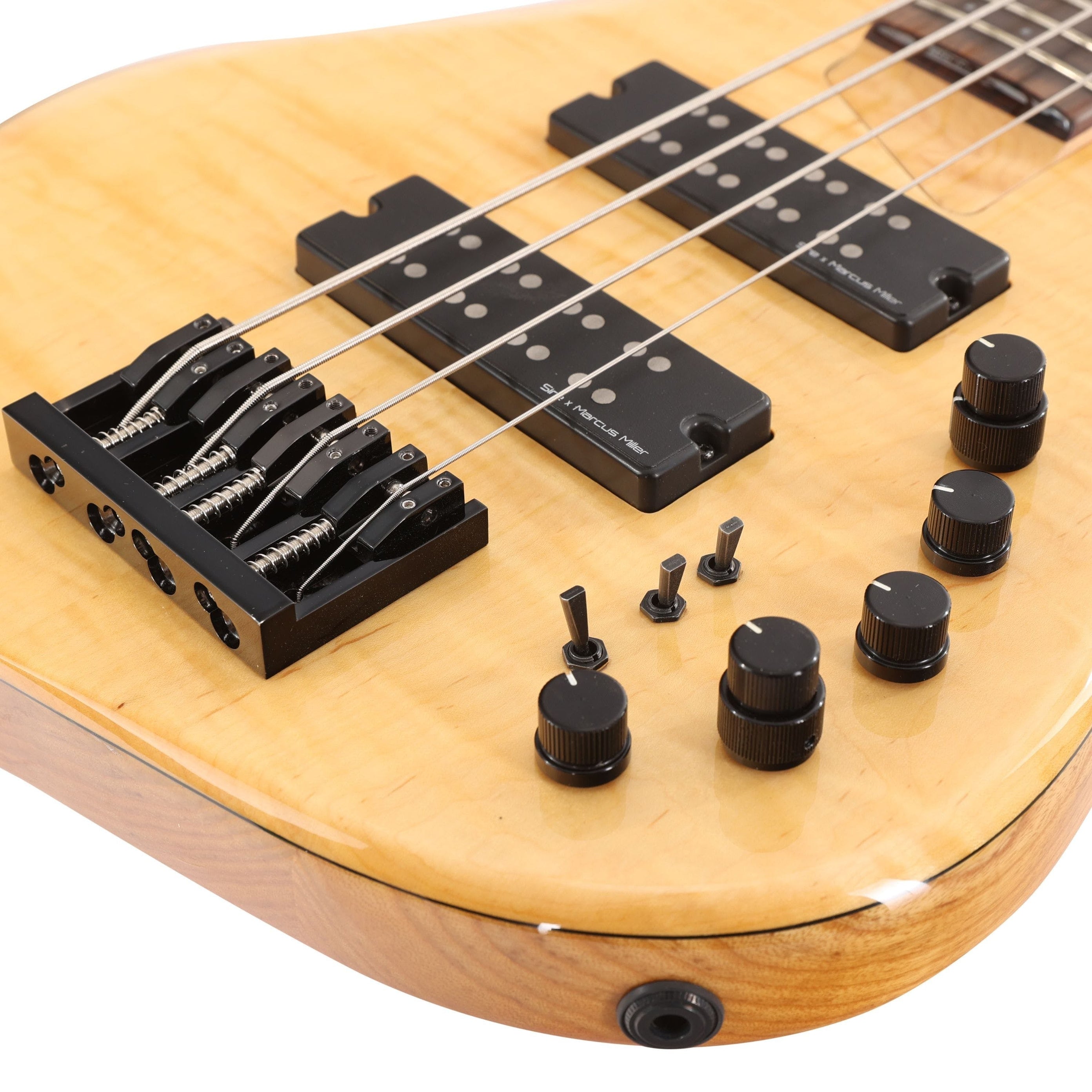 Đàn Guitar Bass 4-dây Sire Marcus Miller M7 2nd Generation Ash-Mai Nguyên Music