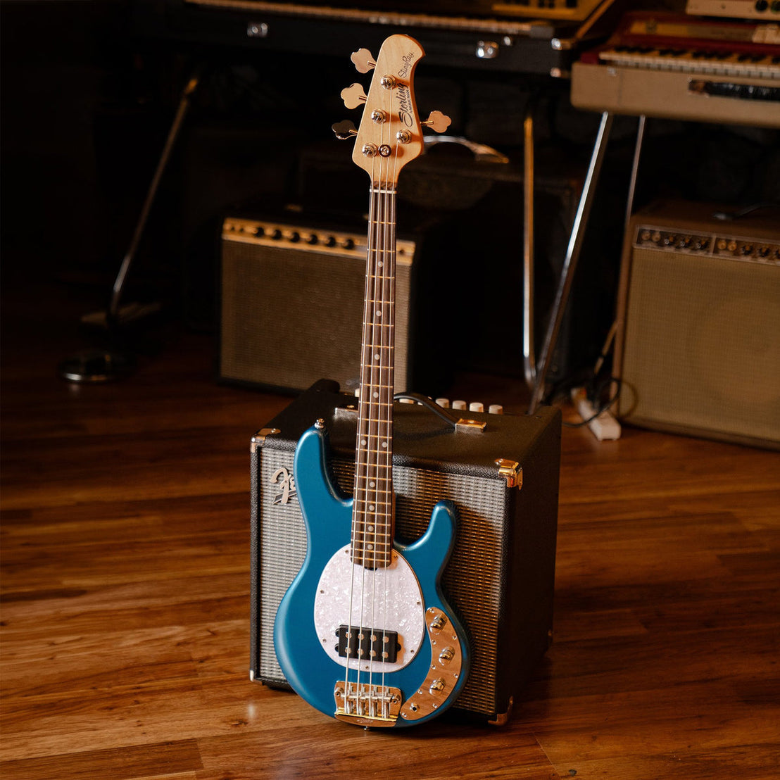 Đàn Guitar Bass 4-dây Sterling StingRay Short Scale RaySS4-Mai Nguyên Music