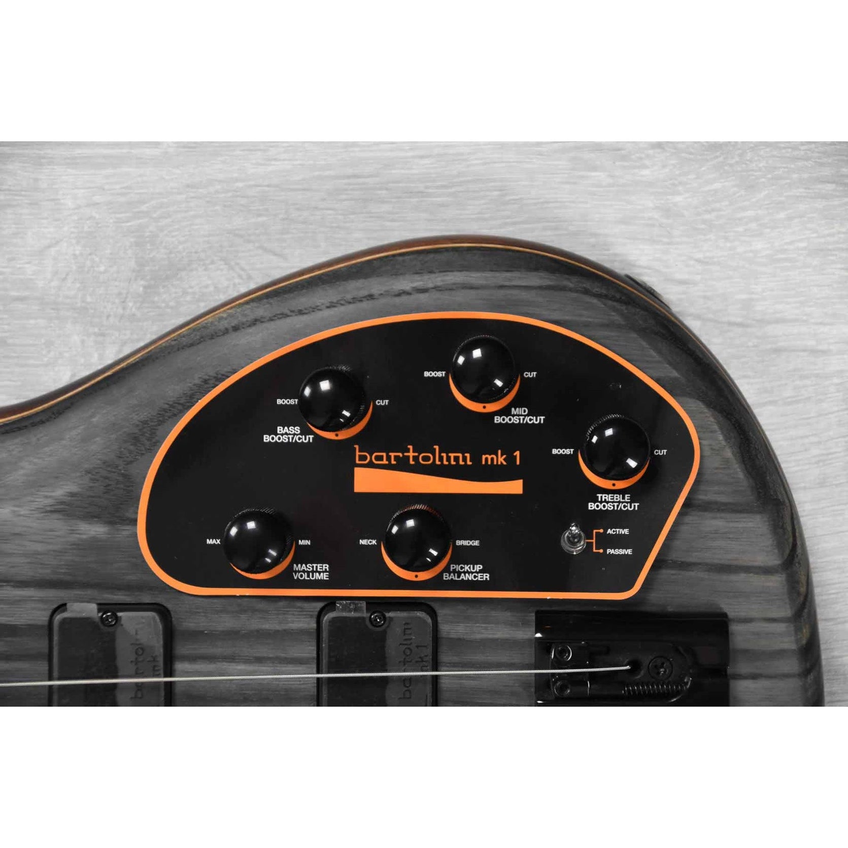 Đàn Guitar Bass 5-dây Cort B5 Element-Mai Nguyên Music